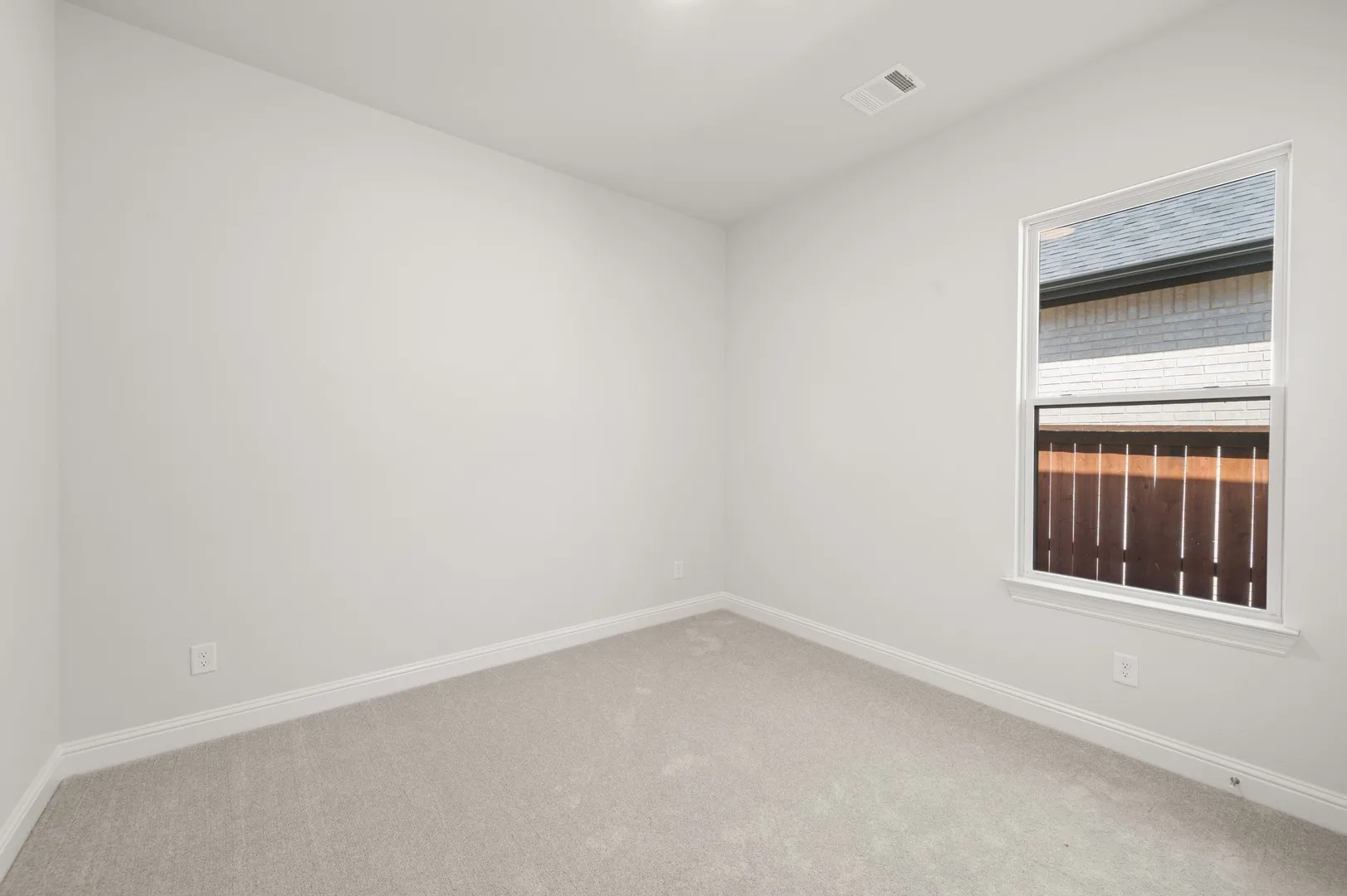 1417 Ripple Glass- Bedroom-3