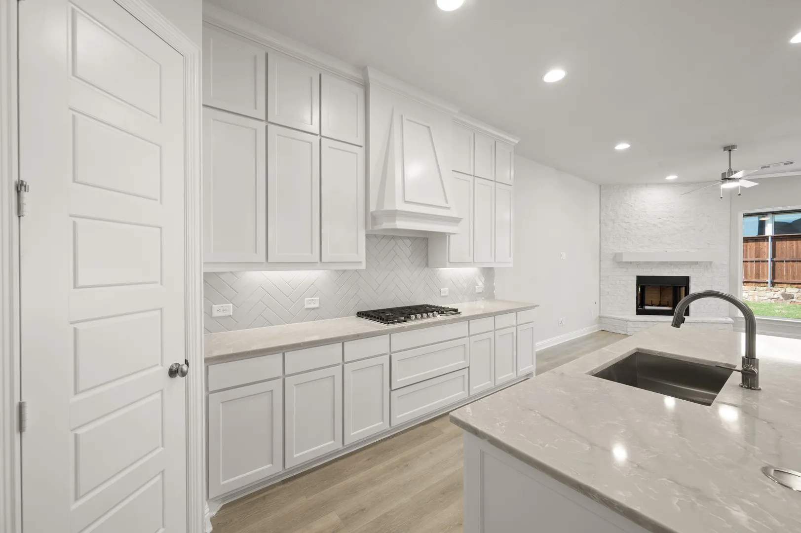 Single Family Residence For Sale in Ellis County , 1417 Ripple Glass Road, Midlothian, Texas 76065, 4 Bedroom, 3 Bathroom, 2 Garage spaces, 2,275 Sqft, built in 2026, New Construction - Complete, mls#21159552, Real Estate Agent in Midlothian, Homes For Sale in Ellis county, Homes For Sale in Midlothian, Realtor in Midlothian Texas, Real Estate Brokerage Independent Realty Texas, Luminita Cordes Realtor