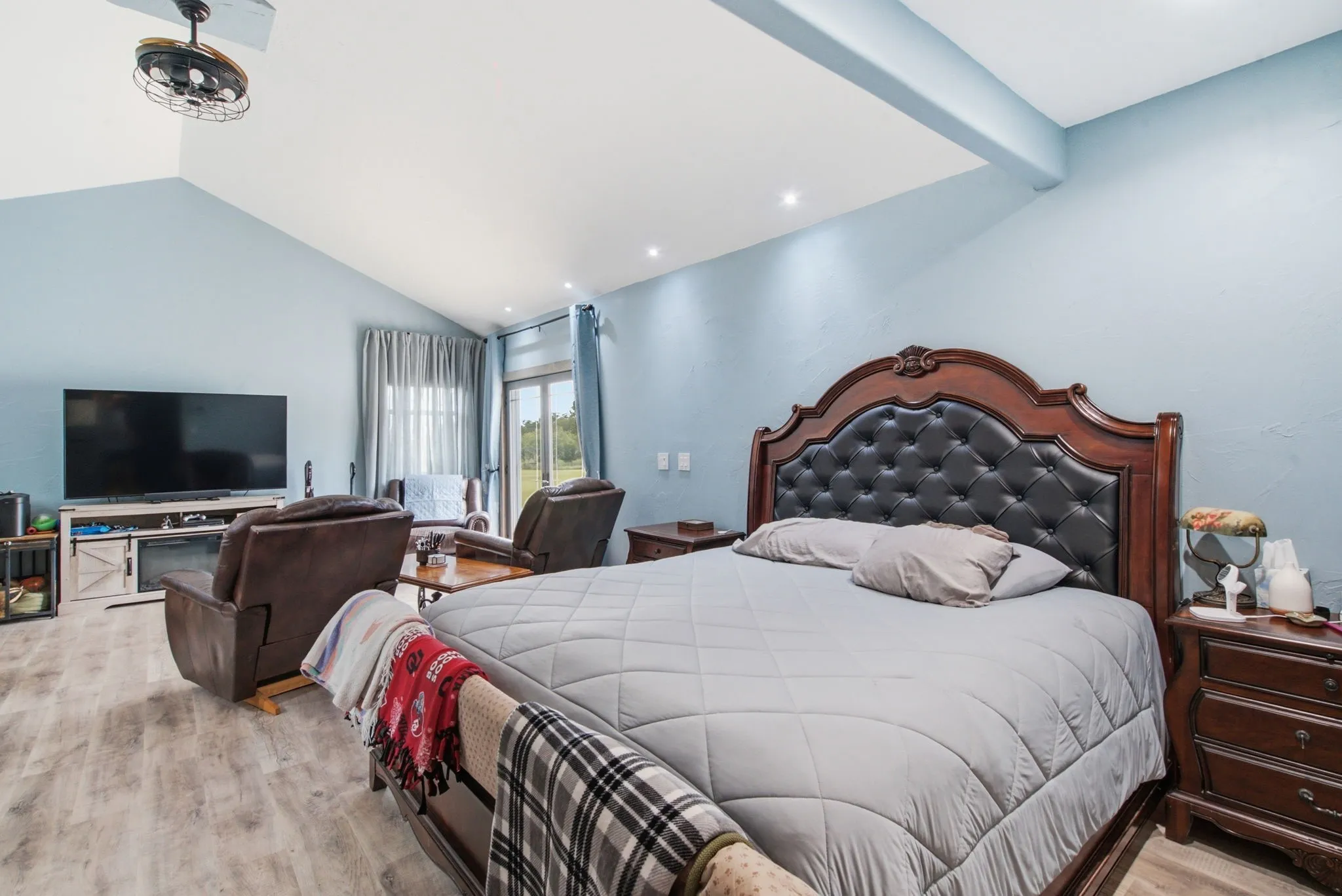 Farm For Sale in Parker County , 1355 Friendship Road, Weatherford, Texas 76085, 1 Bedroom, 1 Bathroom, 6 Garage spaces, 900 Sqft, built in 2024, Price $649,900, mls#21158485, Real Estate Agent in Weatherford, Homes For Sale in Parker county, Homes For Sale in Weatherford, Realtor in Weatherford Texas, Real Estate Brokerage Independent Realty Texas, Luminita Cordes Realtor