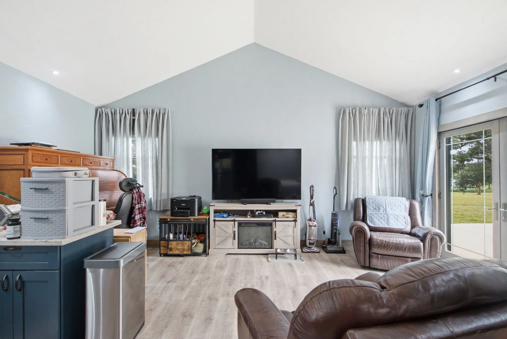 Farm For Sale in Parker County , 1355 Friendship Road, Weatherford, Texas 76085, 1 Bedroom, 1 Bathroom, 6 Garage spaces, 900 Sqft, built in 2024, Price $649,900, mls#21158485, Real Estate Agent in Weatherford, Homes For Sale in Parker county, Homes For Sale in Weatherford, Realtor in Weatherford Texas, Real Estate Brokerage Independent Realty Texas, Luminita Cordes Realtor