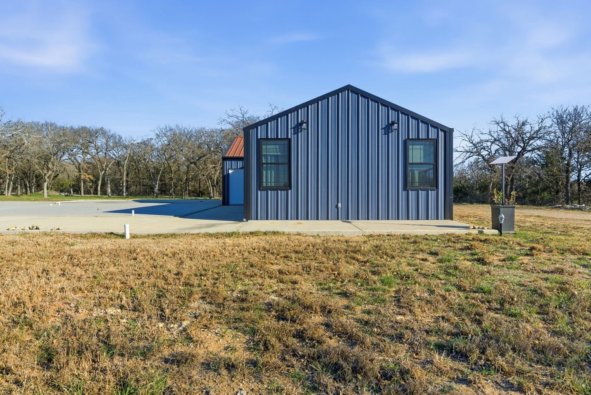 Farm For Sale in Parker County , 1355 Friendship Road, Weatherford, Texas 76085, 1 Bedroom, 1 Bathroom, 6 Garage spaces, 900 Sqft, built in 2024, Price $649,900, mls#21158485, Real Estate Agent in Weatherford, Homes For Sale in Parker county, Homes For Sale in Weatherford, Realtor in Weatherford Texas, Real Estate Brokerage Independent Realty Texas, Luminita Cordes Realtor