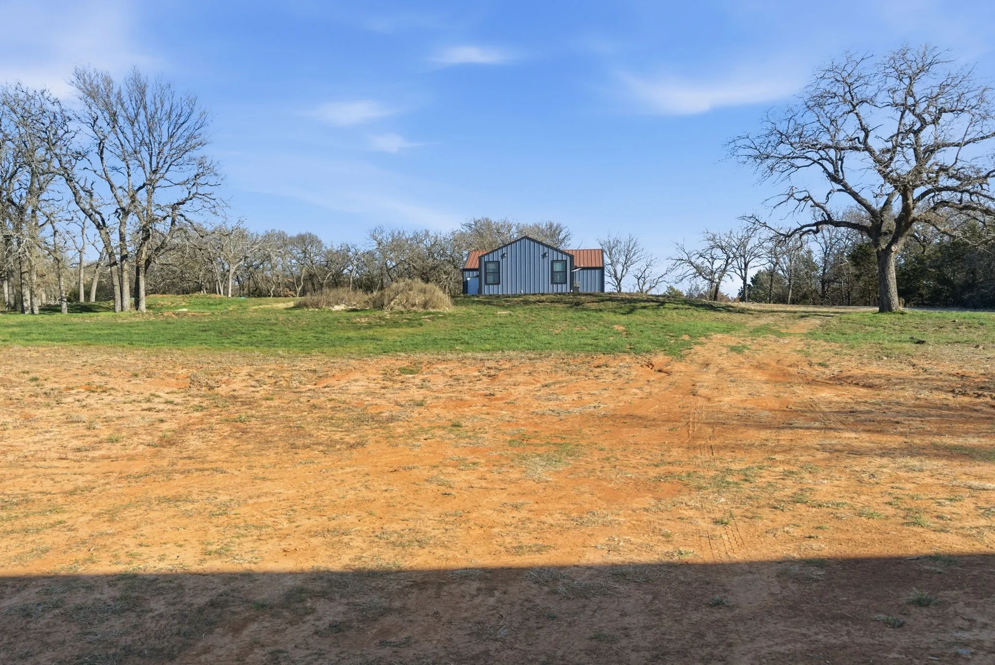 Farm For Sale in Parker County , 1355 Friendship Road, Weatherford, Texas 76085, 1 Bedroom, 1 Bathroom, 6 Garage spaces, 900 Sqft, built in 2024, Price $649,900, mls#21158485, Real Estate Agent in Weatherford, Homes For Sale in Parker county, Homes For Sale in Weatherford, Realtor in Weatherford Texas, Real Estate Brokerage Independent Realty Texas, Luminita Cordes Realtor