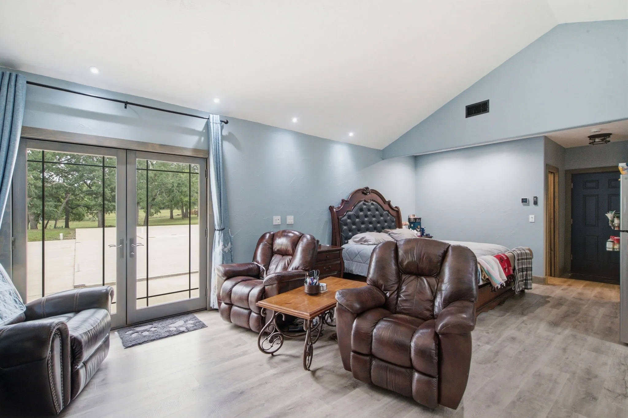 Farm For Sale in Parker County , 1355 Friendship Road, Weatherford, Texas 76085, 1 Bedroom, 1 Bathroom, 6 Garage spaces, 900 Sqft, built in 2024, Price $649,900, mls#21158485, Real Estate Agent in Weatherford, Homes For Sale in Parker county, Homes For Sale in Weatherford, Realtor in Weatherford Texas, Real Estate Brokerage Independent Realty Texas, Luminita Cordes Realtor