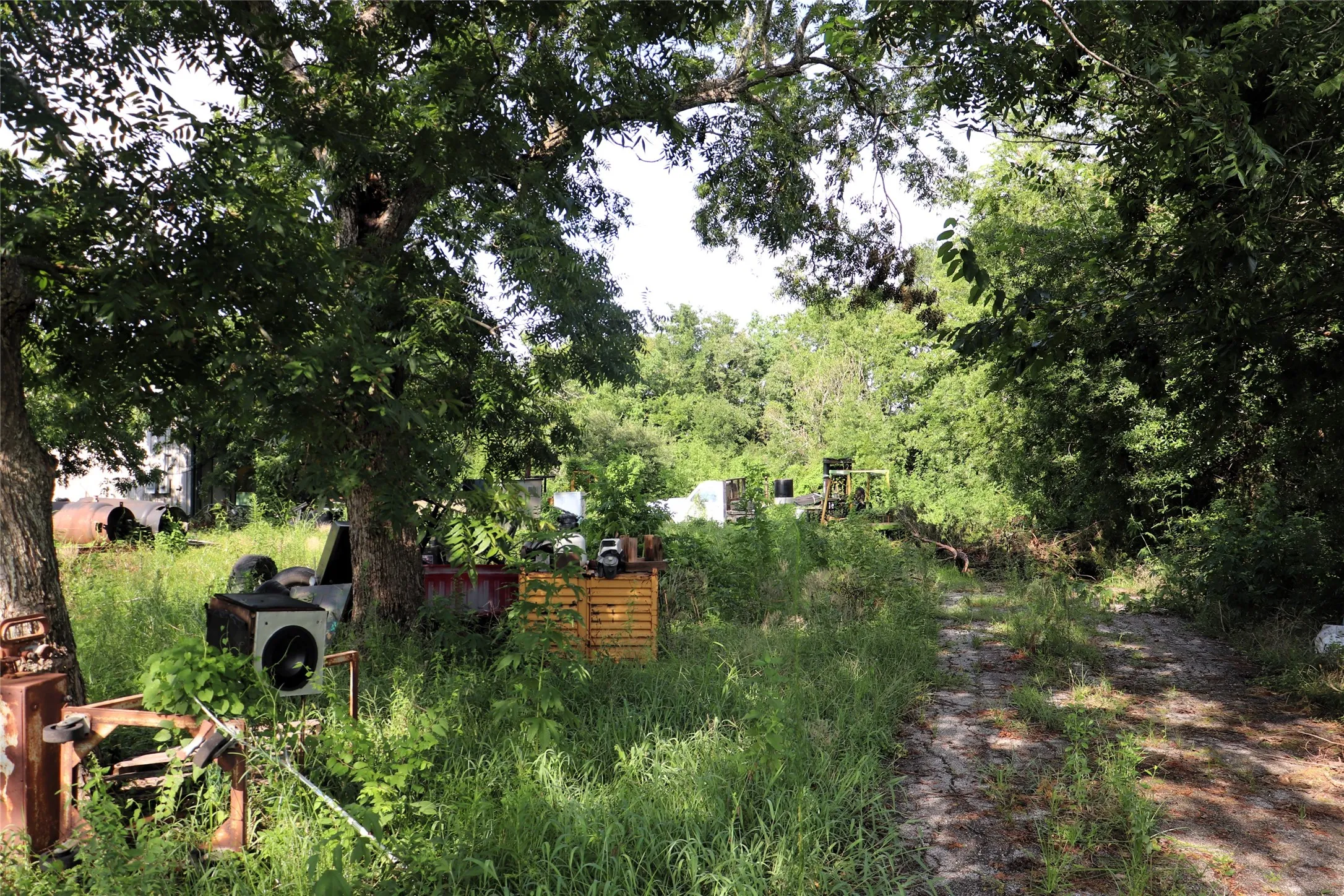 Warehouse For Sale in Harris County , 427 Procter Road, Baytown, Texas 77521, 0, 0, Garage spaces, 0 Sqft, built in 2008, Preowned, Price $849,500, mls#21156846, Real Estate Agent in Baytown, Homes For Sale in Harris county, Homes For Sale in Baytown, Realtor in Baytown Texas, Real Estate Brokerage Independent Realty Texas, Luminita Cordes Realtor