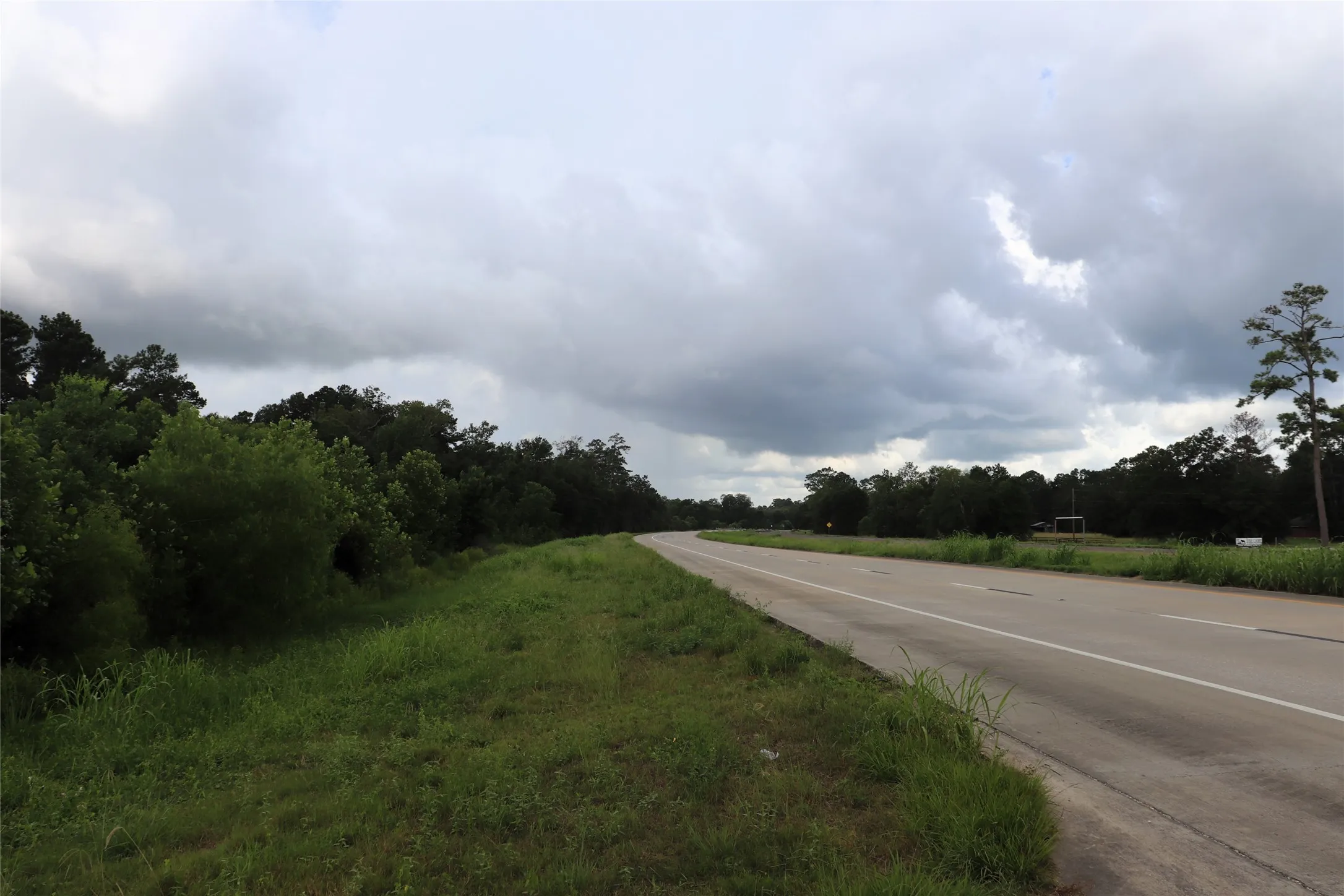 Unimproved Land For Sale in Liberty County , 2.8 ac Hwy 90, Devers, Texas 77575, 0, 0, Garage spaces, 0 Sqft, built in 0, Price $174,500, mls#21156839, Real Estate Agent in Devers, Homes For Sale in Liberty county, Homes For Sale in Devers, Realtor in Devers Texas, Real Estate Brokerage Independent Realty Texas, Luminita Cordes Realtor