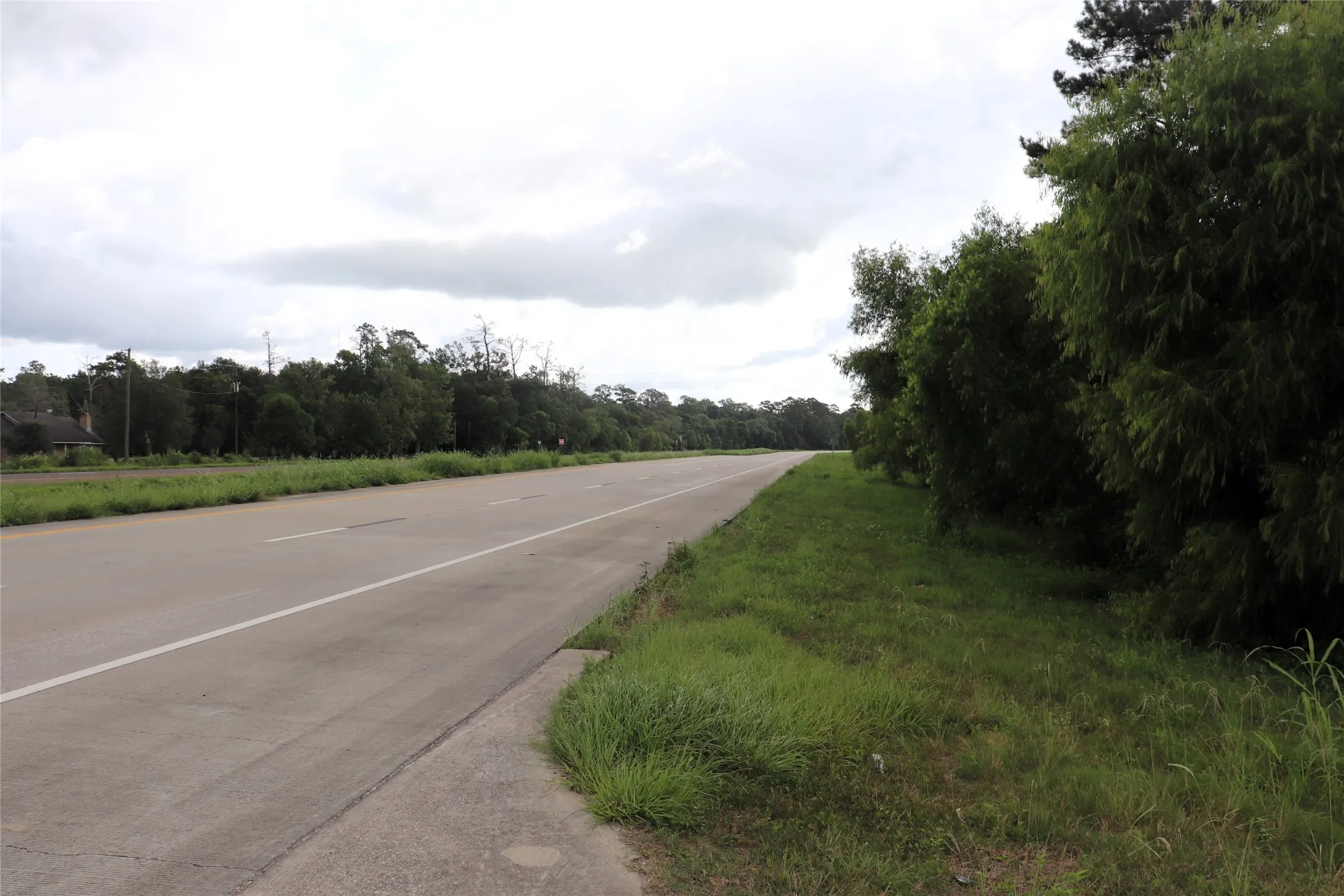 Unimproved Land For Sale in Liberty County , 2.8 ac Hwy 90, Devers, Texas 77575, 0, 0, Garage spaces, 0 Sqft, built in 0, Price $174,500, mls#21156839, Real Estate Agent in Devers, Homes For Sale in Liberty county, Homes For Sale in Devers, Realtor in Devers Texas, Real Estate Brokerage Independent Realty Texas, Luminita Cordes Realtor