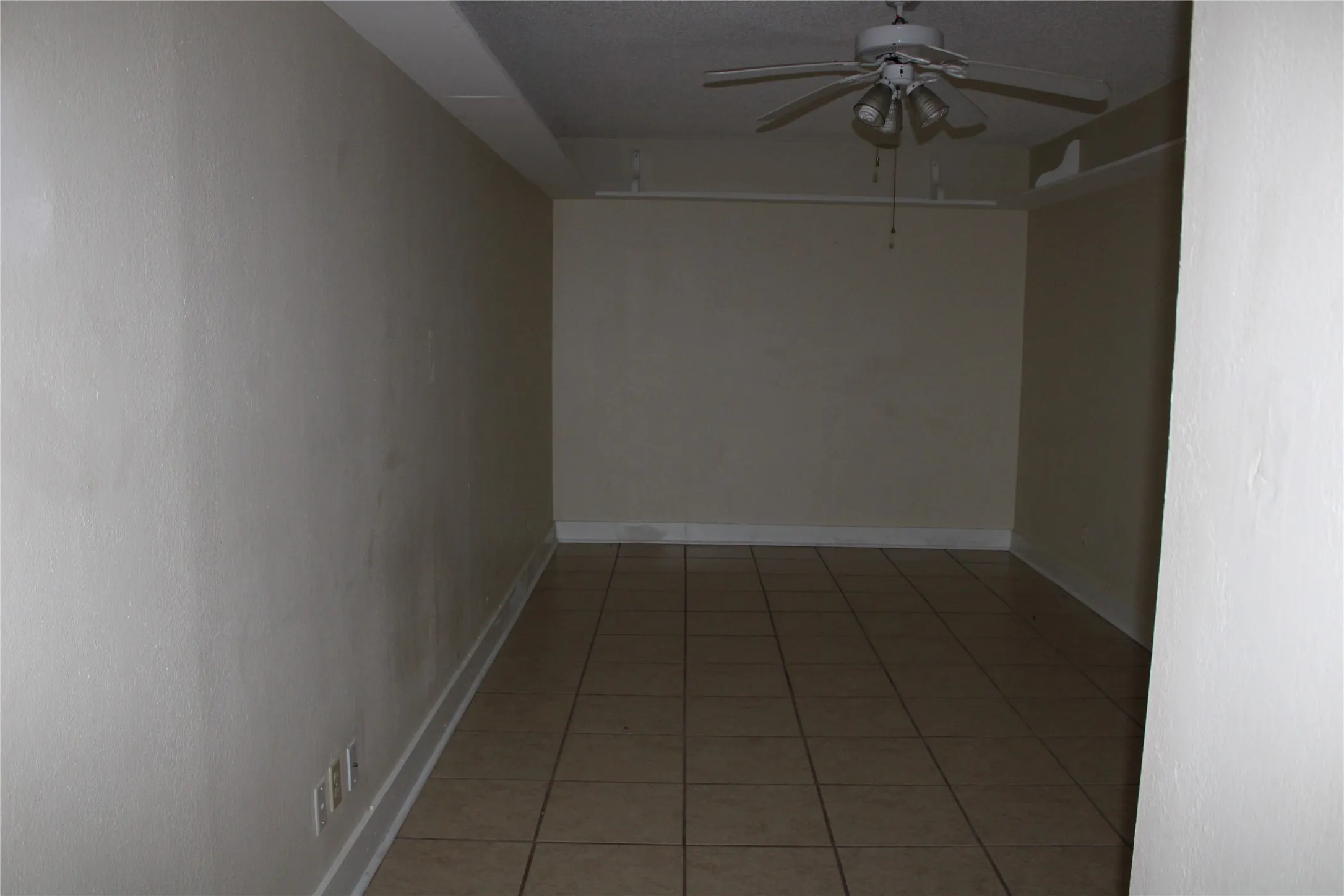 Duplex For Sale in Johnson County , 613 Renfro Street, Burleson, Texas 76028, 5 Bedroom, 4 Bathroom, 1 Garage spaces, 2,256 Sqft, built in 1981, Preowned, mls#21159866, Real Estate Agent in Burleson, Homes For Sale in Johnson county, Homes For Sale in Burleson, Realtor in Burleson Texas, Real Estate Brokerage Independent Realty Texas, Luminita Cordes Realtor