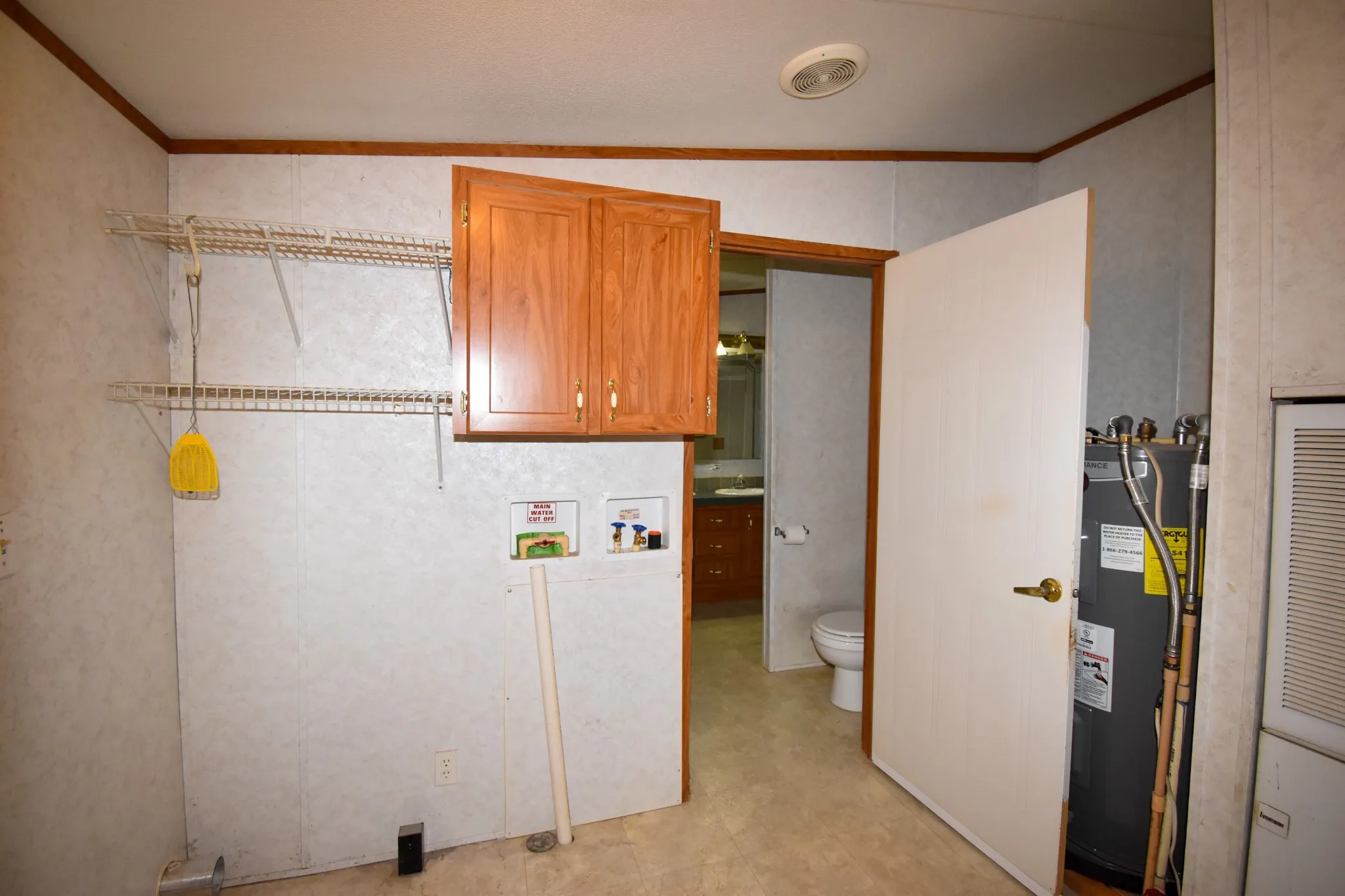 Mobile Home For Sale in Mc Culloch County , 1358 Fm 2315, Rochelle, Texas 76872, 3 Bedrooms, 2 Bathrooms, 2 Garage spaces, 1,560 Sqft, built in 2001, Price $350,000, mls#21159915, Real Estate Agent in Rochelle, Homes For Sale in Mc Culloch county, Homes For Sale in Rochelle, Realtor in Rochelle Texas, Real Estate Brokerage Independent Realty Texas, Luminita Cordes Realtor