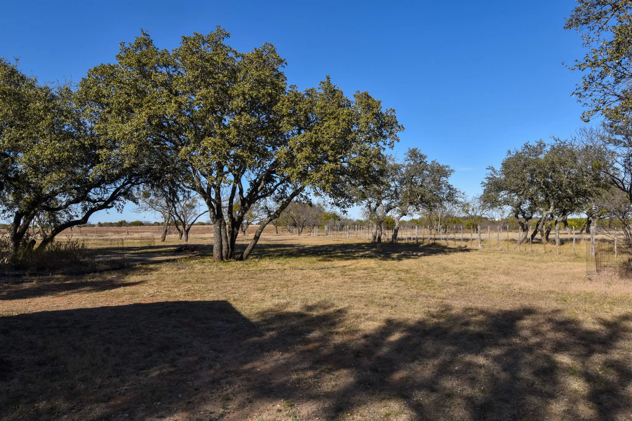 Mobile Home For Sale in Mc Culloch County , 1358 Fm 2315, Rochelle, Texas 76872, 3 Bedrooms, 2 Bathrooms, 2 Garage spaces, 1,560 Sqft, built in 2001, Price $350,000, mls#21159915, Real Estate Agent in Rochelle, Homes For Sale in Mc Culloch county, Homes For Sale in Rochelle, Realtor in Rochelle Texas, Real Estate Brokerage Independent Realty Texas, Luminita Cordes Realtor