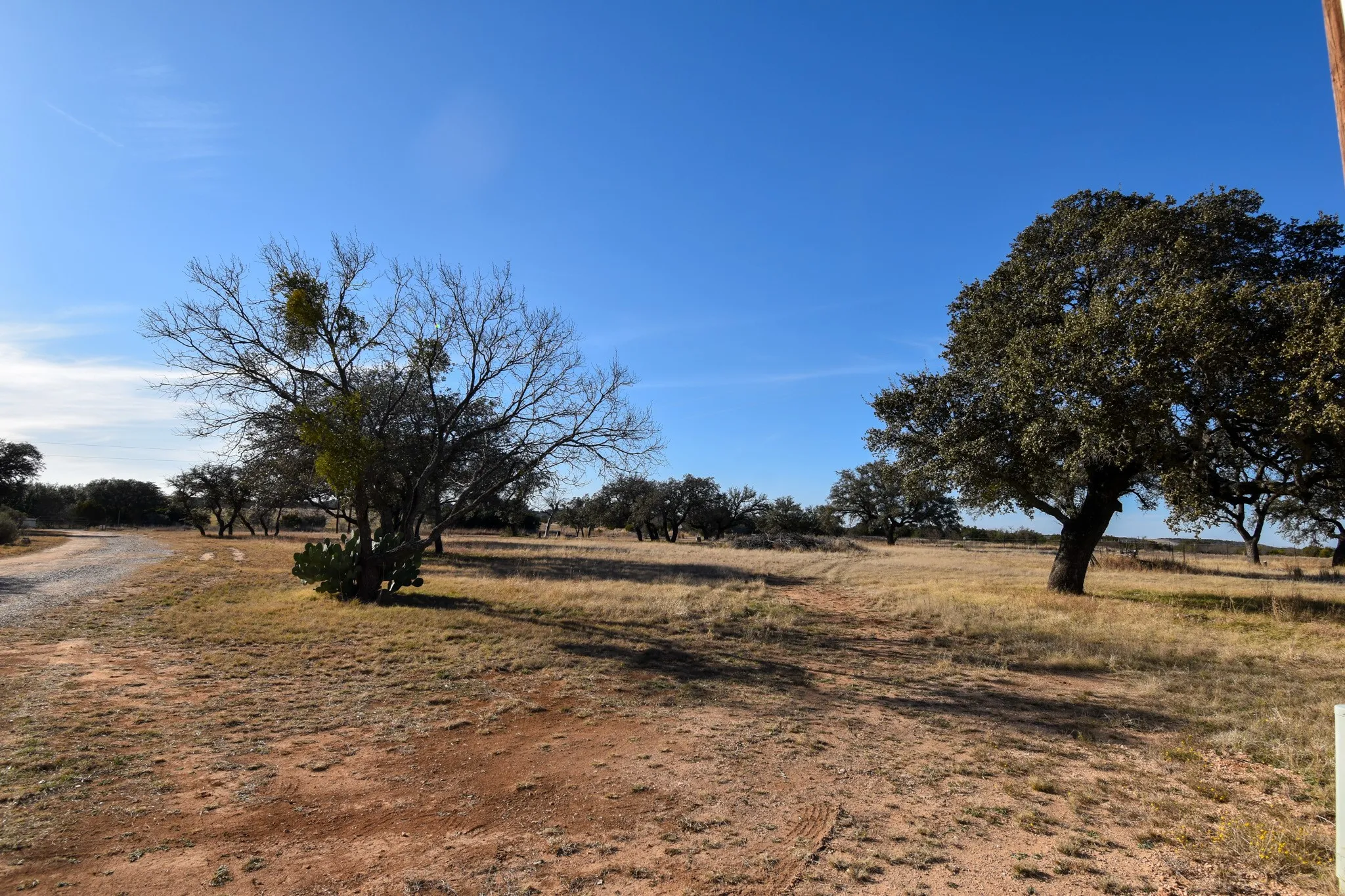 Mobile Home For Sale in Mc Culloch County , 1358 Fm 2315, Rochelle, Texas 76872, 3 Bedrooms, 2 Bathrooms, 2 Garage spaces, 1,560 Sqft, built in 2001, Price $350,000, mls#21159915, Real Estate Agent in Rochelle, Homes For Sale in Mc Culloch county, Homes For Sale in Rochelle, Realtor in Rochelle Texas, Real Estate Brokerage Independent Realty Texas, Luminita Cordes Realtor