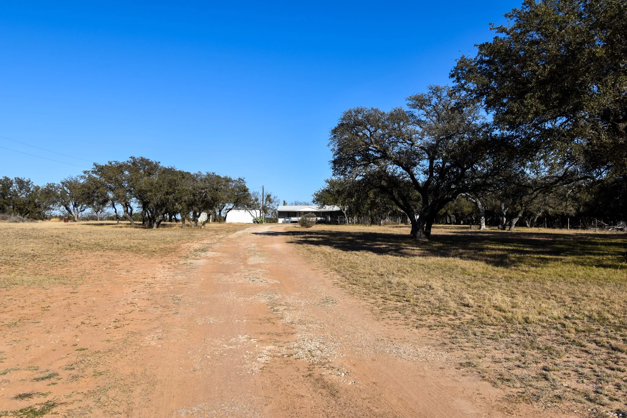 Mobile Home For Sale in Mc Culloch County , 1358 Fm 2315, Rochelle, Texas 76872, 3 Bedrooms, 2 Bathrooms, 2 Garage spaces, 1,560 Sqft, built in 2001, Price $350,000, mls#21159915, Real Estate Agent in Rochelle, Homes For Sale in Mc Culloch county, Homes For Sale in Rochelle, Realtor in Rochelle Texas, Real Estate Brokerage Independent Realty Texas, Luminita Cordes Realtor
