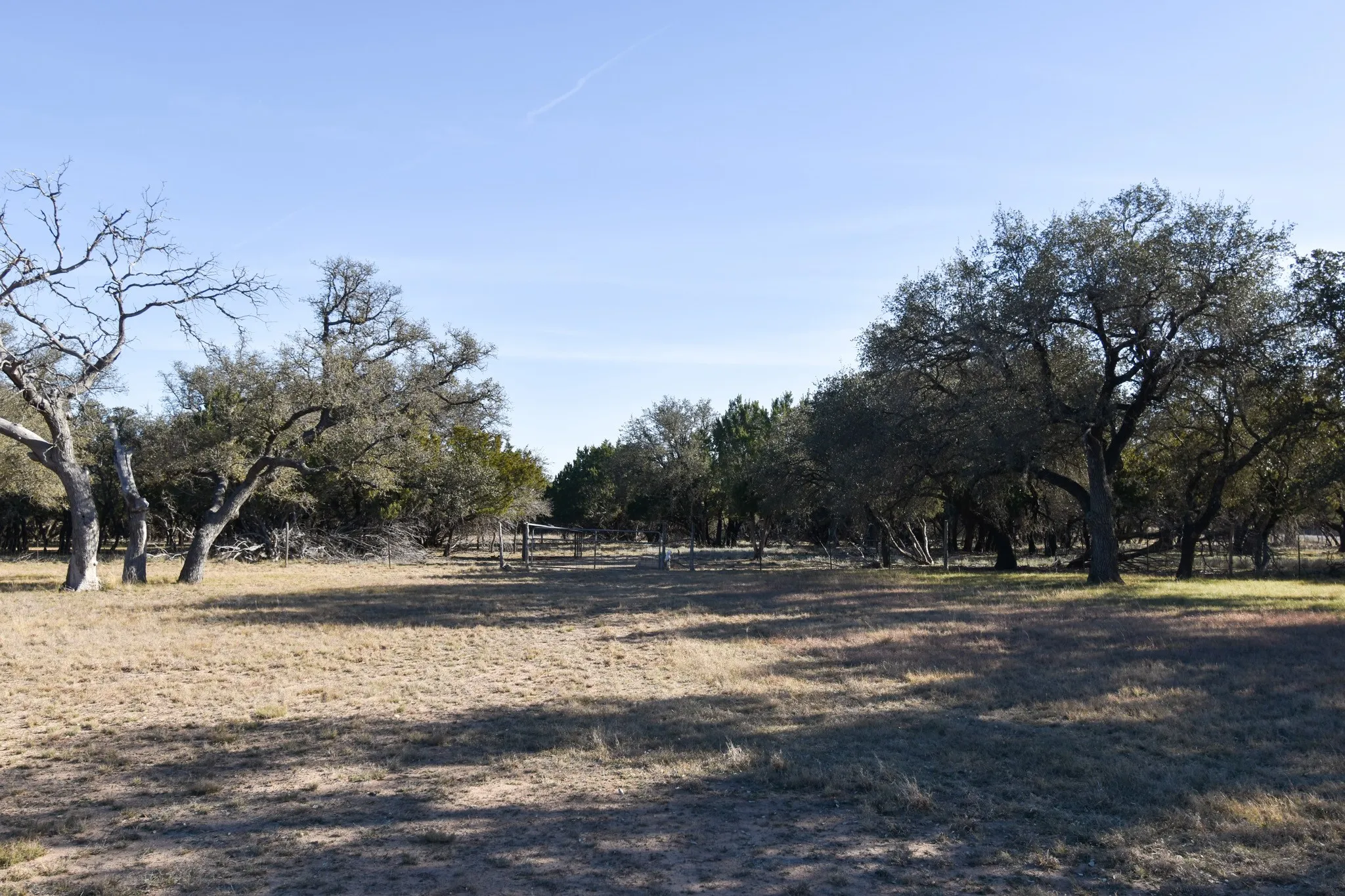 Mobile Home For Sale in Mc Culloch County , 1358 Fm 2315, Rochelle, Texas 76872, 3 Bedrooms, 2 Bathrooms, 2 Garage spaces, 1,560 Sqft, built in 2001, Price $350,000, mls#21159915, Real Estate Agent in Rochelle, Homes For Sale in Mc Culloch county, Homes For Sale in Rochelle, Realtor in Rochelle Texas, Real Estate Brokerage Independent Realty Texas, Luminita Cordes Realtor