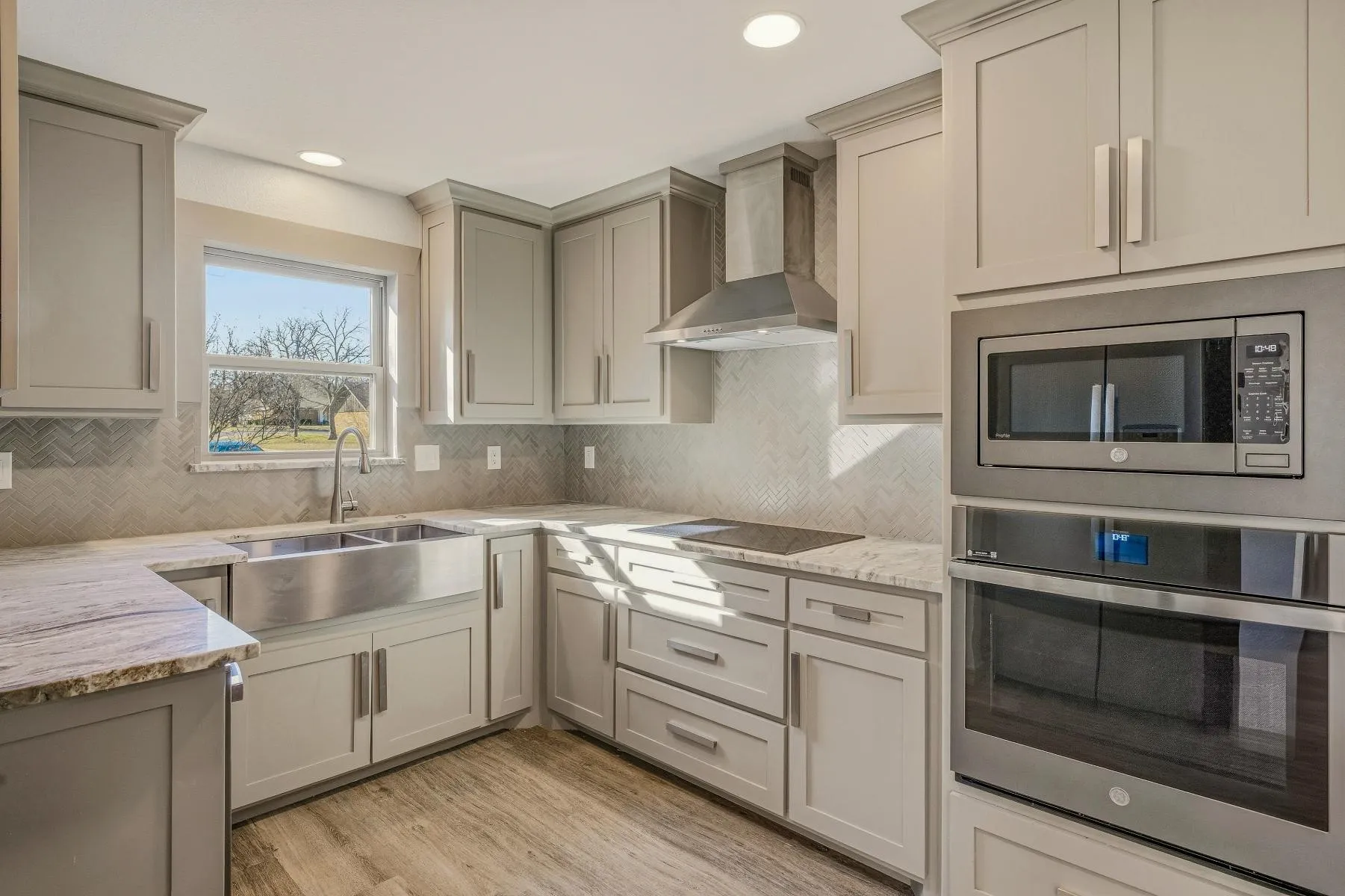 Single Family Residence For Sale in Palo Pinto County , 7 NW Ann Road, Mineral Wells, Texas 76067, 3 Bedroom, 2 Bathroom, 2 Garage spaces, 1,644 Sqft, built in 1965, Preowned, mls#21159535, Real Estate Agent in Mineral Wells, Homes For Sale in Palo Pinto county, Homes For Sale in Mineral Wells, Realtor in Mineral Wells Texas, Real Estate Brokerage Independent Realty Texas, Luminita Cordes Realtor