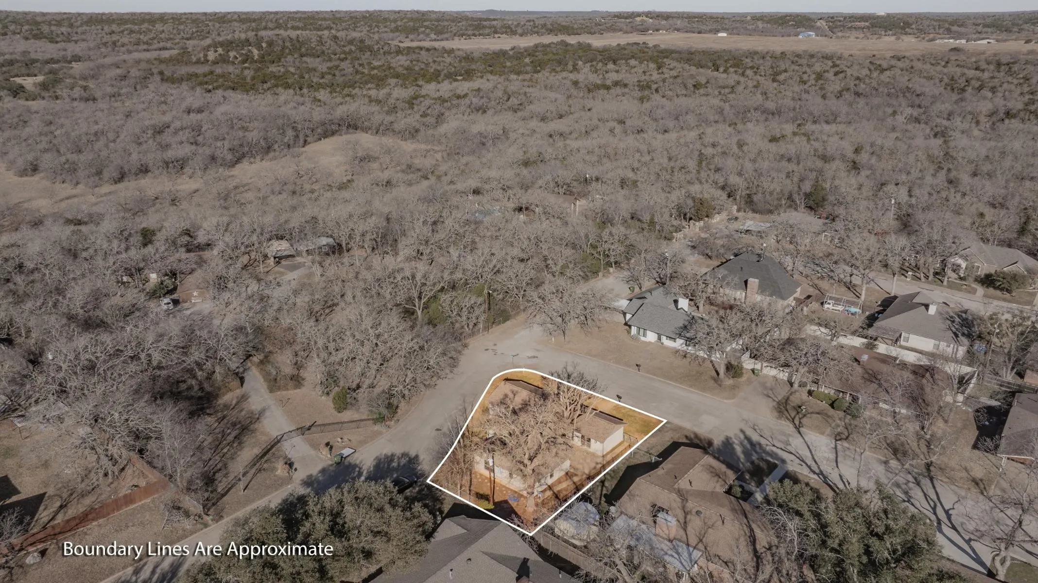 Single Family Residence For Sale in Palo Pinto County , 7 NW Ann Road, Mineral Wells, Texas 76067, 3 Bedroom, 2 Bathroom, 2 Garage spaces, 1,644 Sqft, built in 1965, Preowned, mls#21159535, Real Estate Agent in Mineral Wells, Homes For Sale in Palo Pinto county, Homes For Sale in Mineral Wells, Realtor in Mineral Wells Texas, Real Estate Brokerage Independent Realty Texas, Luminita Cordes Realtor