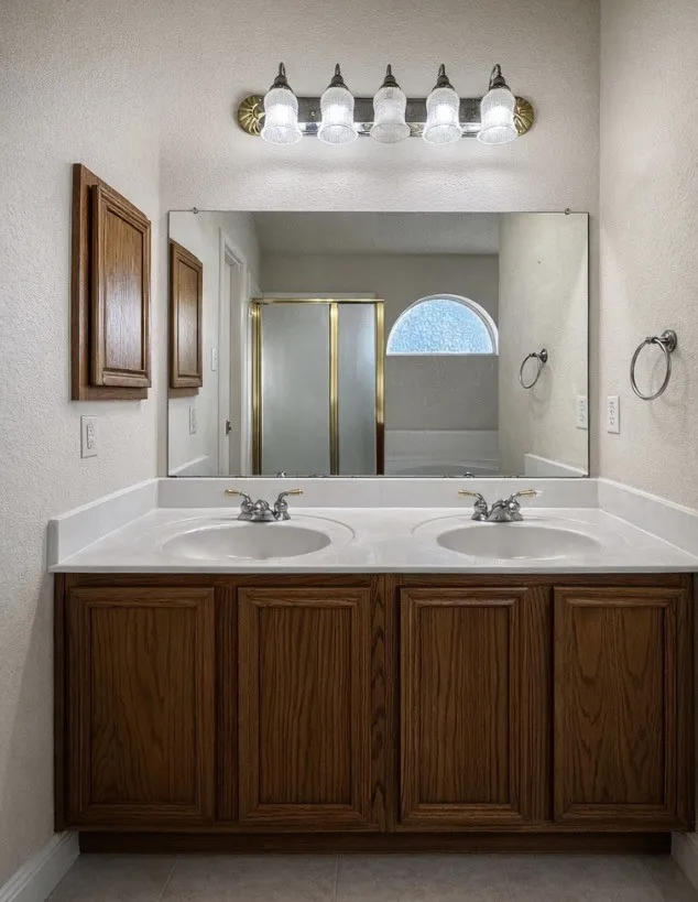 Single Family Residence For Sale in Dallas County , 829 John Peter Way, Mesquite, Texas 75149, 5 Bedrooms, 3 Bathrooms, 2 Garage spaces, 2,371 Sqft, built in 1999, Price $365,000, mls#21157107, Real Estate Agent in Mesquite, Homes For Sale in Dallas county, Homes For Sale in Mesquite, Realtor in Mesquite Texas, Real Estate Brokerage Independent Realty Texas, Luminita Cordes Realtor