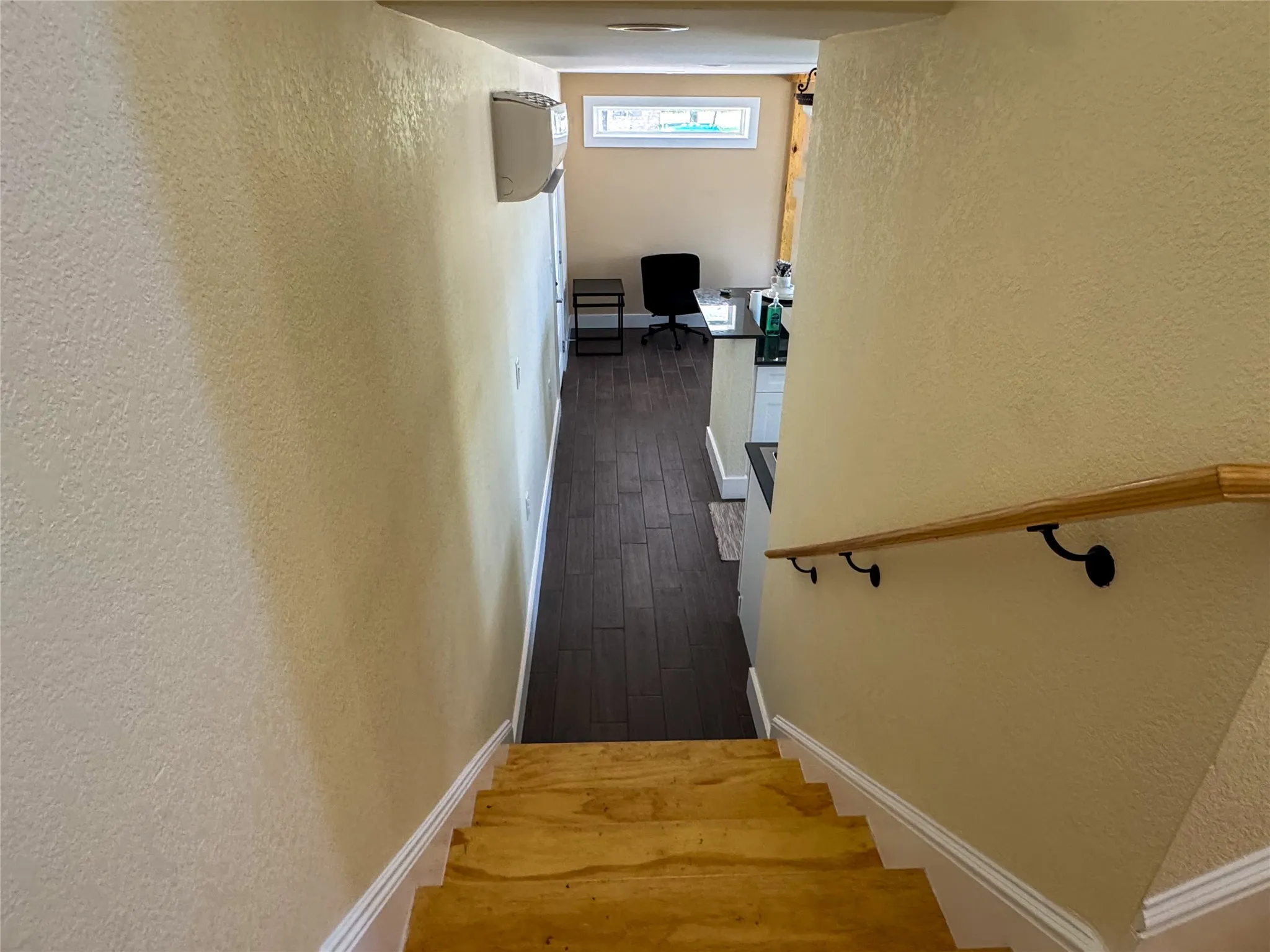 Single Family Residence For Rent in Hunt County , 1228 Kennie Drive, Commerce, Texas 75428, 3 Bedroom, 3 Bathroom, Garage spaces, 1,248 Sqft, built in 2022, Preowned, mls#21160172, Real Estate Agent in Commerce, Homes For Rent in Hunt county, Homes For Rent in Commerce, Realtor in Commerce Texas, Real Estate Brokerage Independent Realty Texas, Luminita Cordes Realtor