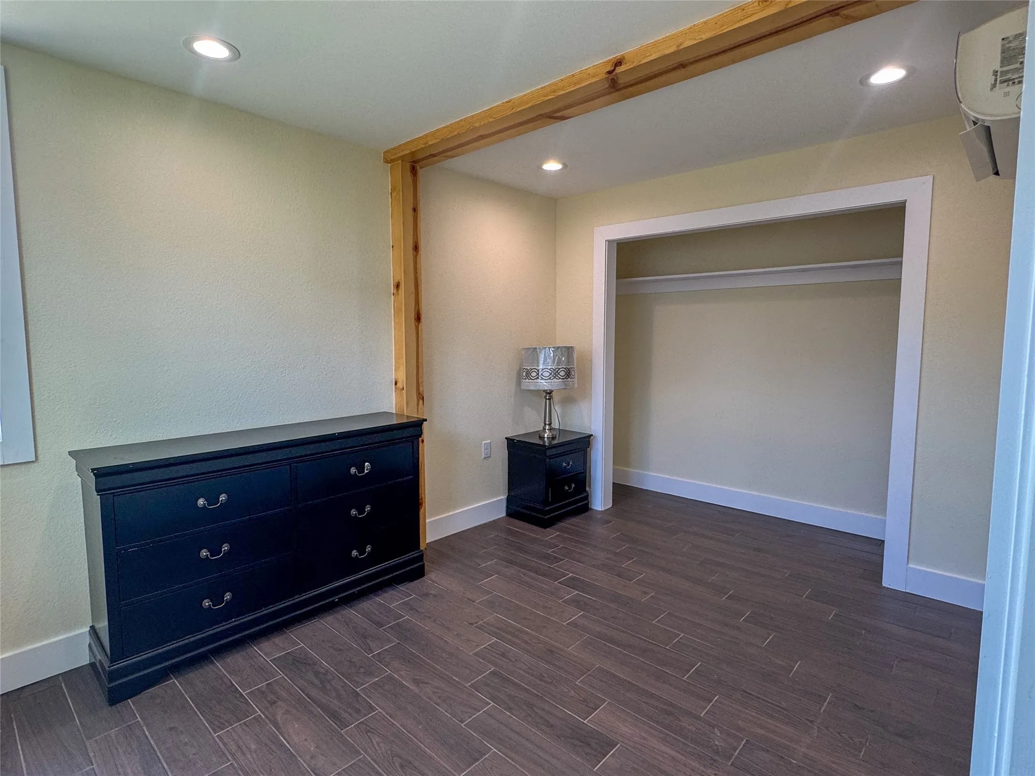 Single Family Residence For Rent in Hunt County , 1228 Kennie Drive, Commerce, Texas 75428, 3 Bedroom, 3 Bathroom, Garage spaces, 1,248 Sqft, built in 2022, Preowned, mls#21160172, Real Estate Agent in Commerce, Homes For Rent in Hunt county, Homes For Rent in Commerce, Realtor in Commerce Texas, Real Estate Brokerage Independent Realty Texas, Luminita Cordes Realtor