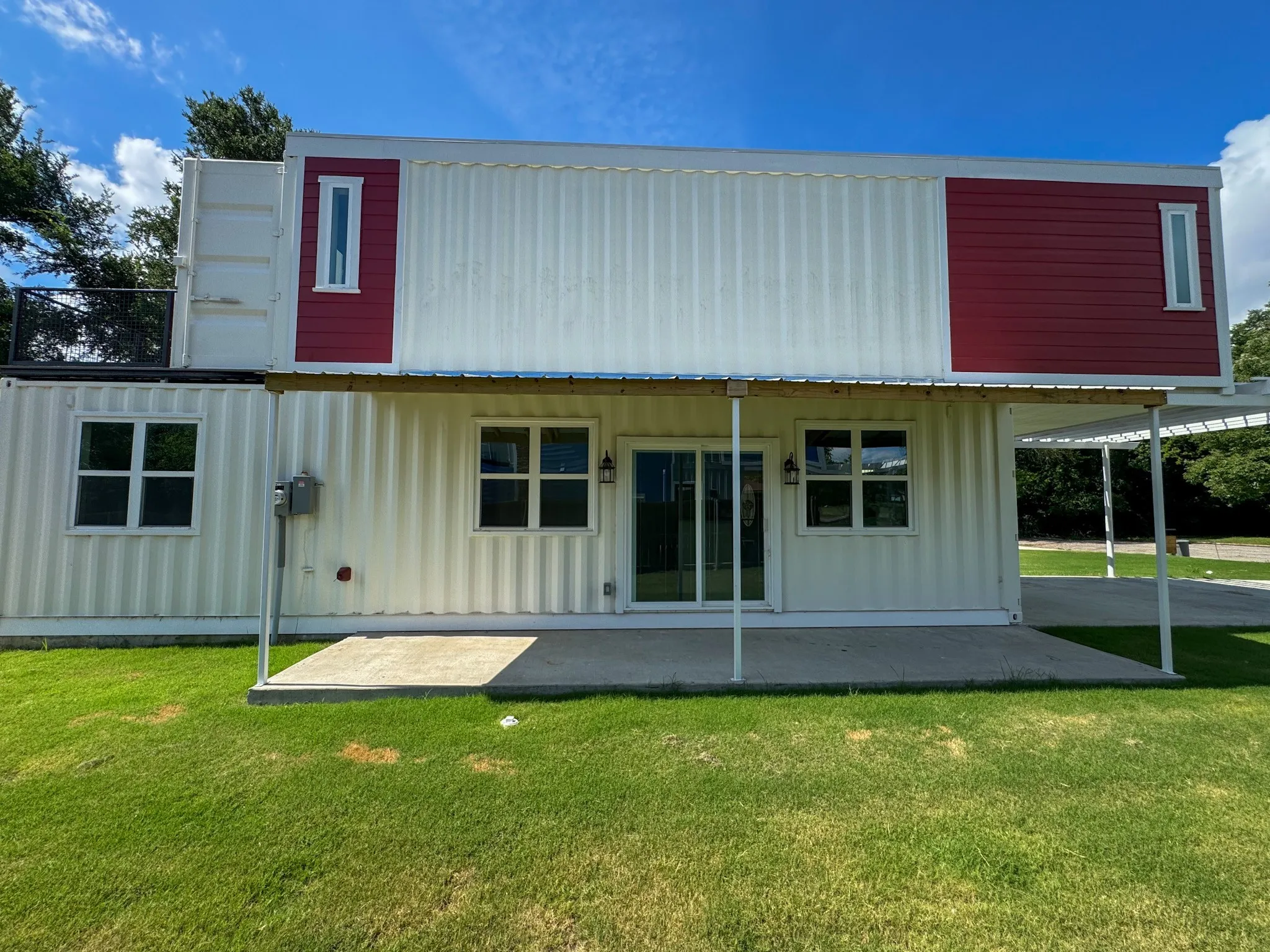 Single Family Residence For Rent in Hunt County , 1228 Kennie Drive, Commerce, Texas 75428, 3 Bedroom, 3 Bathroom, Garage spaces, 1,248 Sqft, built in 2022, Preowned, mls#21160172, Real Estate Agent in Commerce, Homes For Rent in Hunt county, Homes For Rent in Commerce, Realtor in Commerce Texas, Real Estate Brokerage Independent Realty Texas, Luminita Cordes Realtor