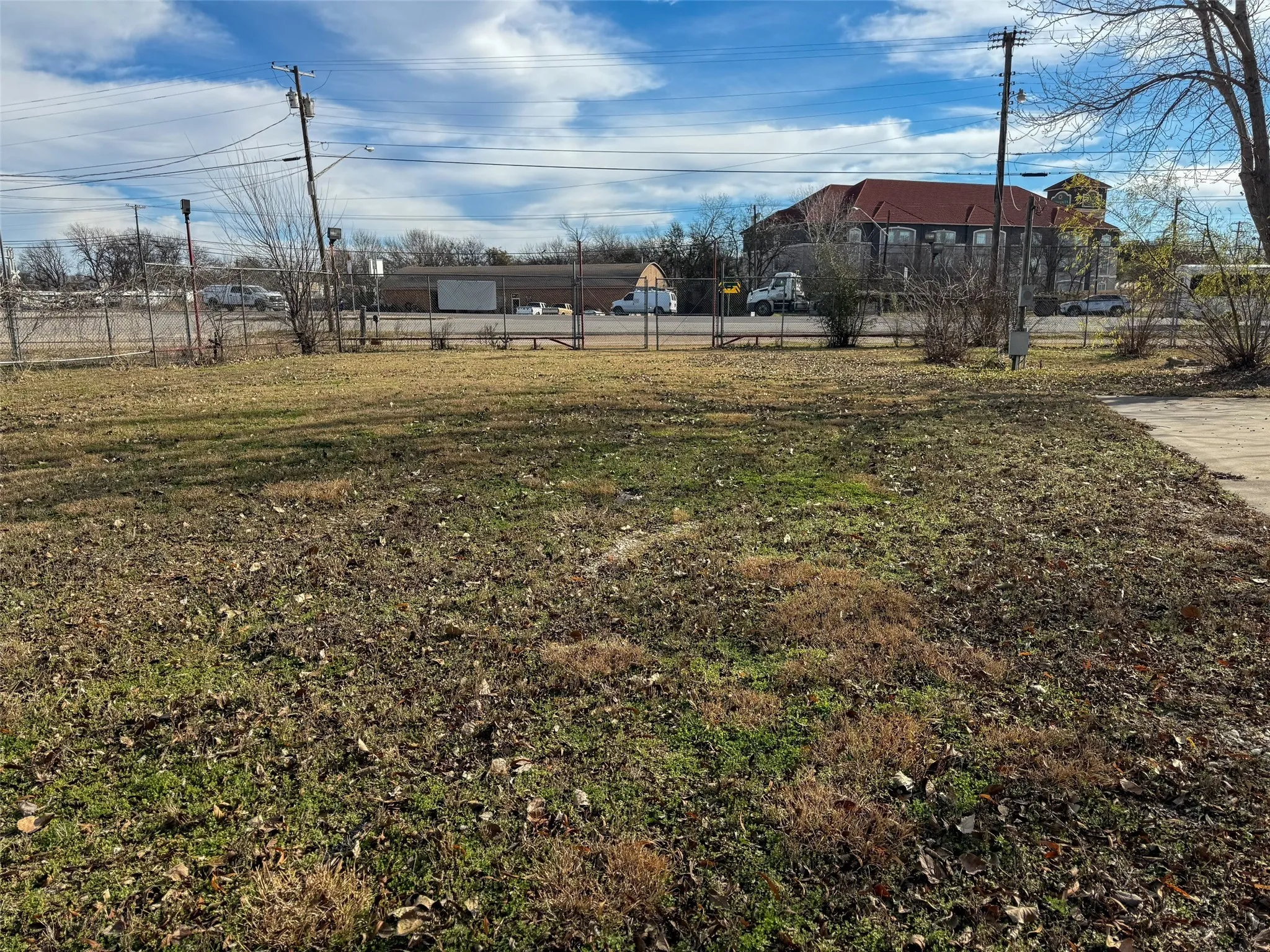 Unimproved Land For Sale in Johnson County , 1709 N Main Street, Cleburne, Texas 76033, 0, 0, Garage spaces, 0 Sqft, built in 0, Preowned, mls#21160215, Real Estate Agent in Cleburne, Homes For Sale in Johnson county, Homes For Sale in Cleburne, Realtor in Cleburne Texas, Real Estate Brokerage Independent Realty Texas, Luminita Cordes Realtor