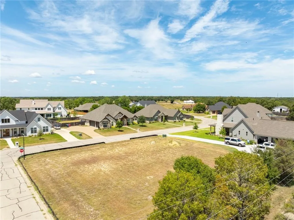 Unimproved Land For Sale in Mc Lennan County , 220 Wycliff Drive, Waco, Texas 76633, 0, 0, Garage spaces, 0 Sqft, built in 0, Price $95,000, mls#21156363, Real Estate Agent in Waco, Homes For Sale in Mc Lennan county, Homes For Sale in Waco, Realtor in Waco Texas, Real Estate Brokerage Independent Realty Texas, Luminita Cordes Realtor