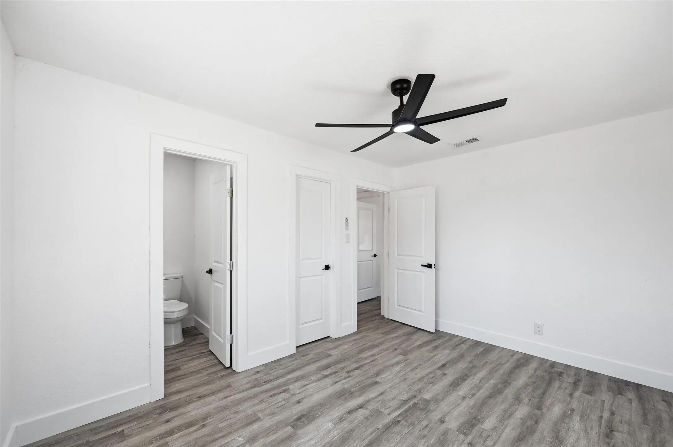 Single Family Residence For Sale in Collin County , 421 Cherry Drive, Princeton, Texas 75407, 3 Bedrooms, 2 Bathrooms, 2 Garage spaces, 1,702 Sqft, built in 1968, Price $256,500, mls#21160281, Real Estate Agent in Princeton, Homes For Sale in Collin county, Homes For Sale in Princeton, Realtor in Princeton Texas, Real Estate Brokerage Independent Realty Texas, Luminita Cordes Realtor