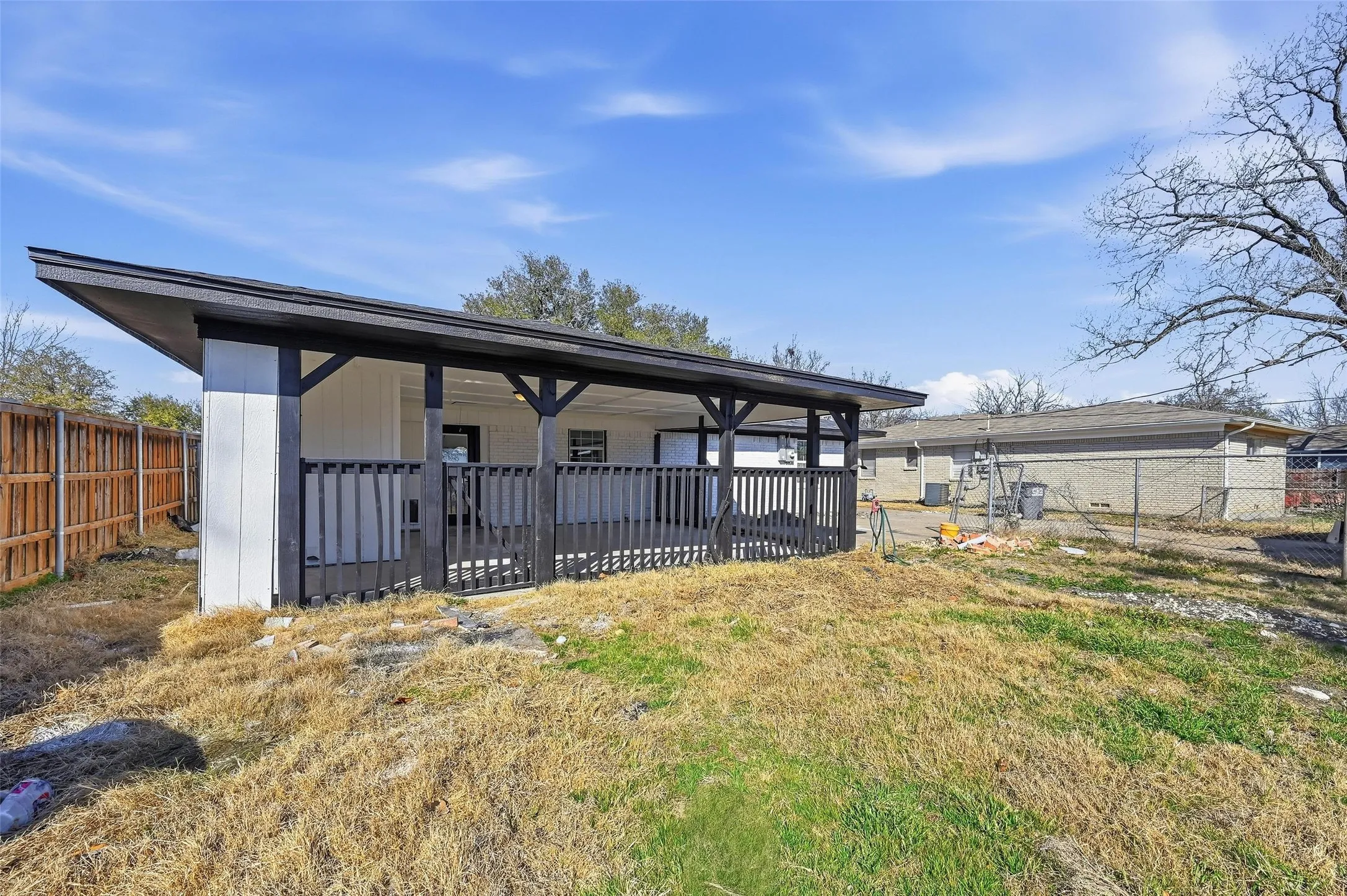Single Family Residence For Sale in Collin County , 421 Cherry Drive, Princeton, Texas 75407, 3 Bedrooms, 2 Bathrooms, 2 Garage spaces, 1,702 Sqft, built in 1968, Price $256,500, mls#21160281, Real Estate Agent in Princeton, Homes For Sale in Collin county, Homes For Sale in Princeton, Realtor in Princeton Texas, Real Estate Brokerage Independent Realty Texas, Luminita Cordes Realtor
