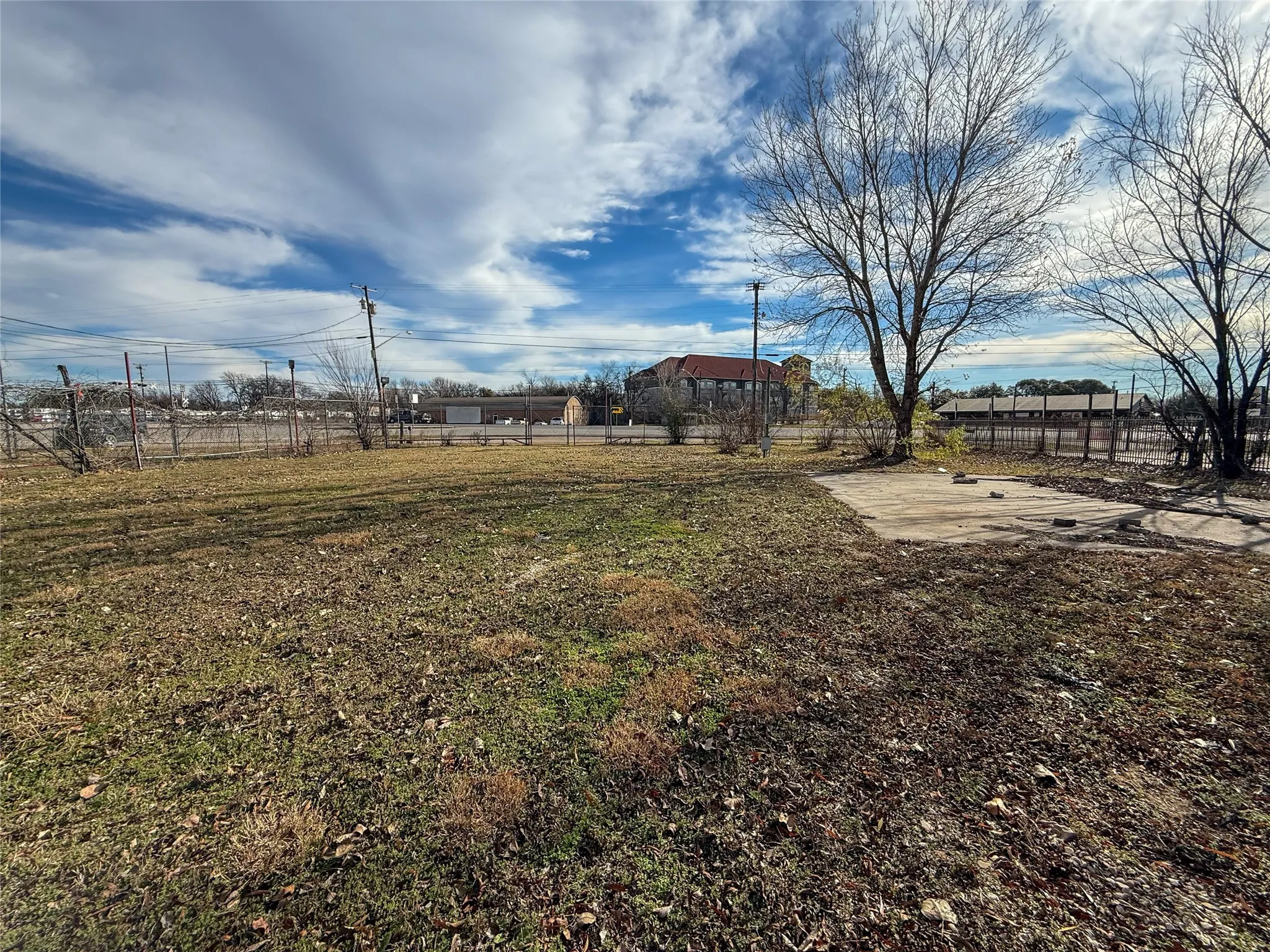 Unimproved Land For Sale in Johnson County , 1709 N Main, Cleburne, Texas 76033, 0, 0, Garage spaces, 0 Sqft, built in 0, mls#21160298, Real Estate Agent in Cleburne, Homes For Sale in Johnson county, Homes For Sale in Cleburne, Realtor in Cleburne Texas, Real Estate Brokerage Independent Realty Texas, Luminita Cordes Realtor