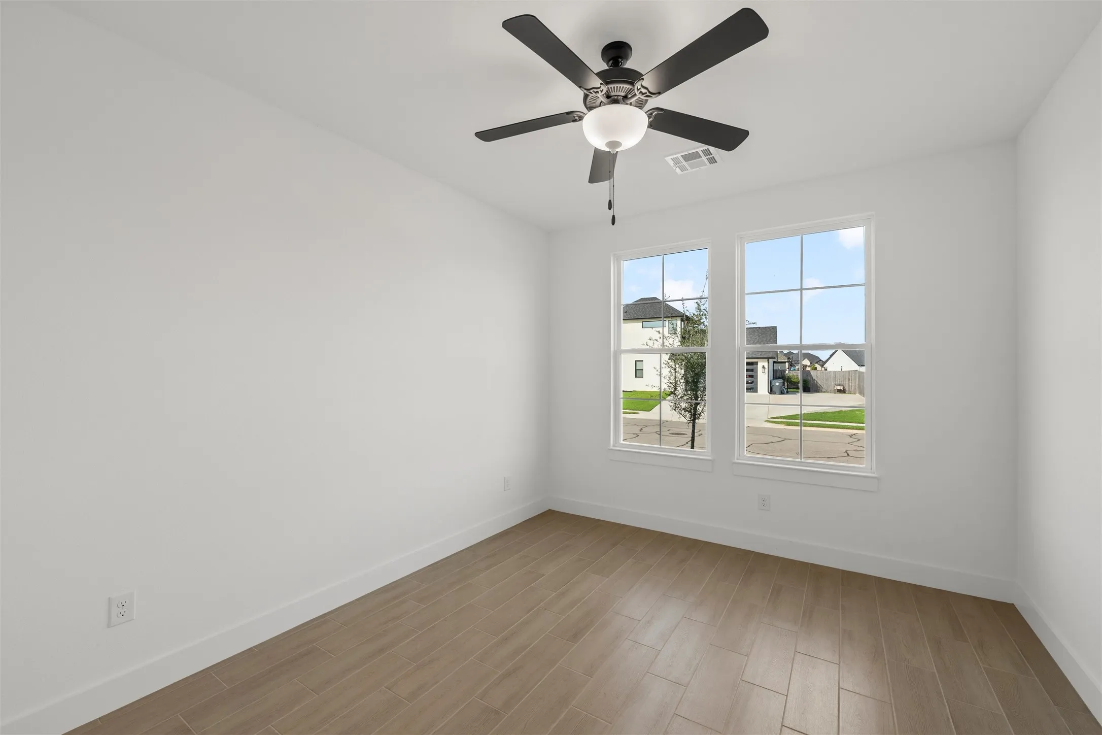 Single Family Residence For Sale in Mc Lennan County , 2012 Palafox Drive, Lorena, Texas 76655, 4 Bedroom, 3 Bathroom, 2 Garage spaces, 2,196 Sqft, built in 2026, mls#21160209, Real Estate Agent in Lorena, Homes For Sale in Mc Lennan county, Homes For Sale in Lorena, Realtor in Lorena Texas, Real Estate Brokerage Independent Realty Texas, Luminita Cordes Realtor