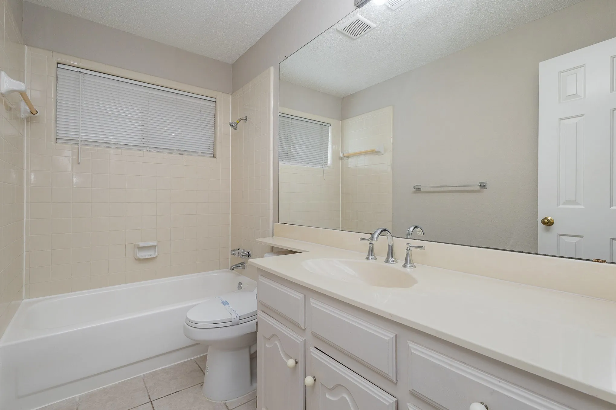 Single Family Residence For Sale in Collin County , 5416 Promise Land Drive, Frisco, Texas 75035, 4 Bedrooms, 4 Bathrooms, 2 Garage spaces, 2,814 Sqft, built in 1988, Preowned, Price $559,000, mls#21160472, Real Estate Agent in Frisco, Homes For Sale in Collin county, Homes For Sale in Frisco, Realtor in Frisco Texas, Real Estate Brokerage Independent Realty Texas, Luminita Cordes Realtor