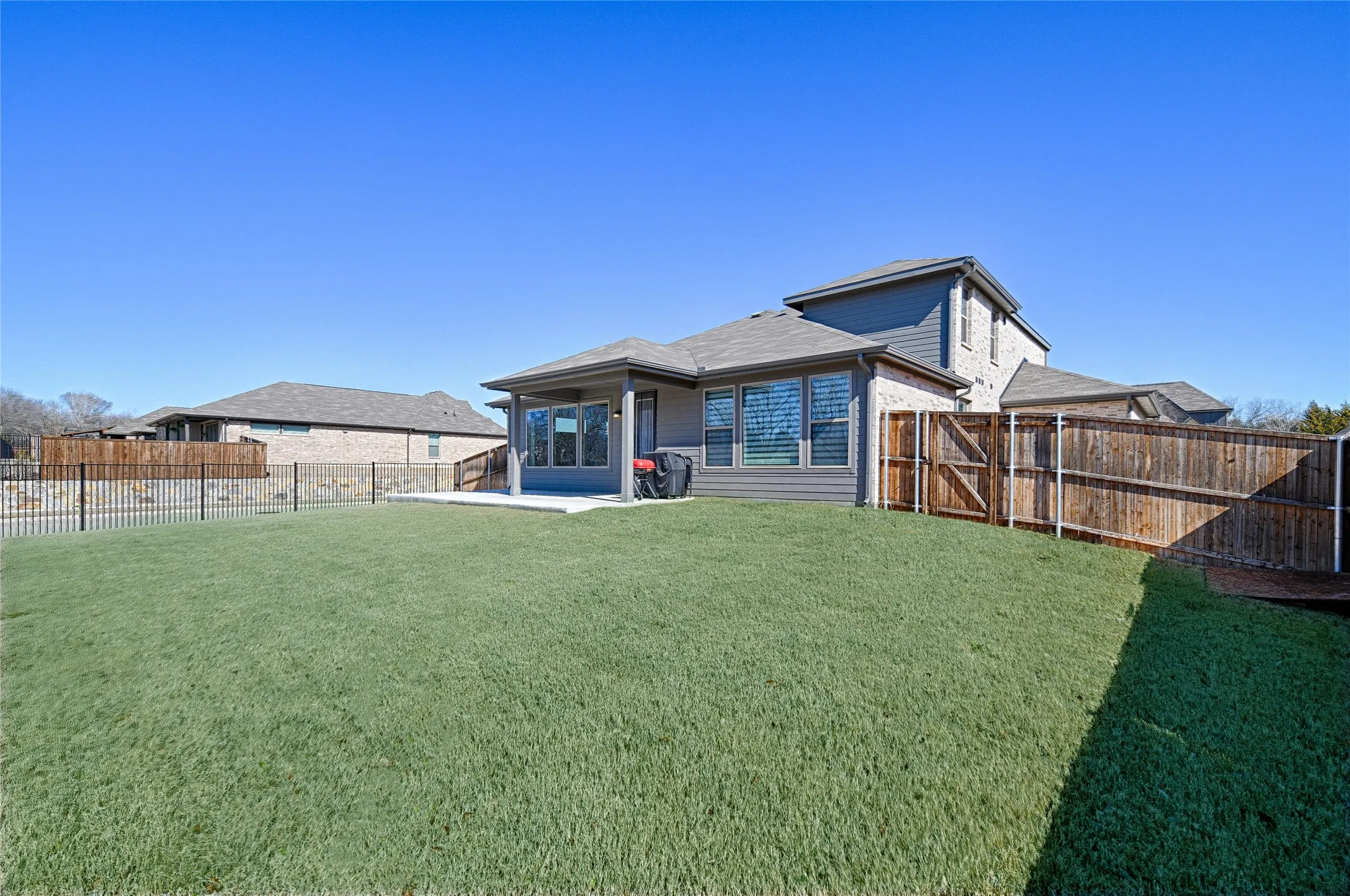 Single Family Residence For Rent in Collin County , 1817 Marvin Garden Trail, Anna, Texas 75409, 4 Bedroom, 3 Bathroom, 3 Garage spaces, 2,768 Sqft, built in 2022, mls#21160830, Real Estate Agent in Anna, Homes For Rent in Collin county, Homes For Rent in Anna, Realtor in Anna Texas, Real Estate Brokerage Independent Realty Texas, Luminita Cordes Realtor