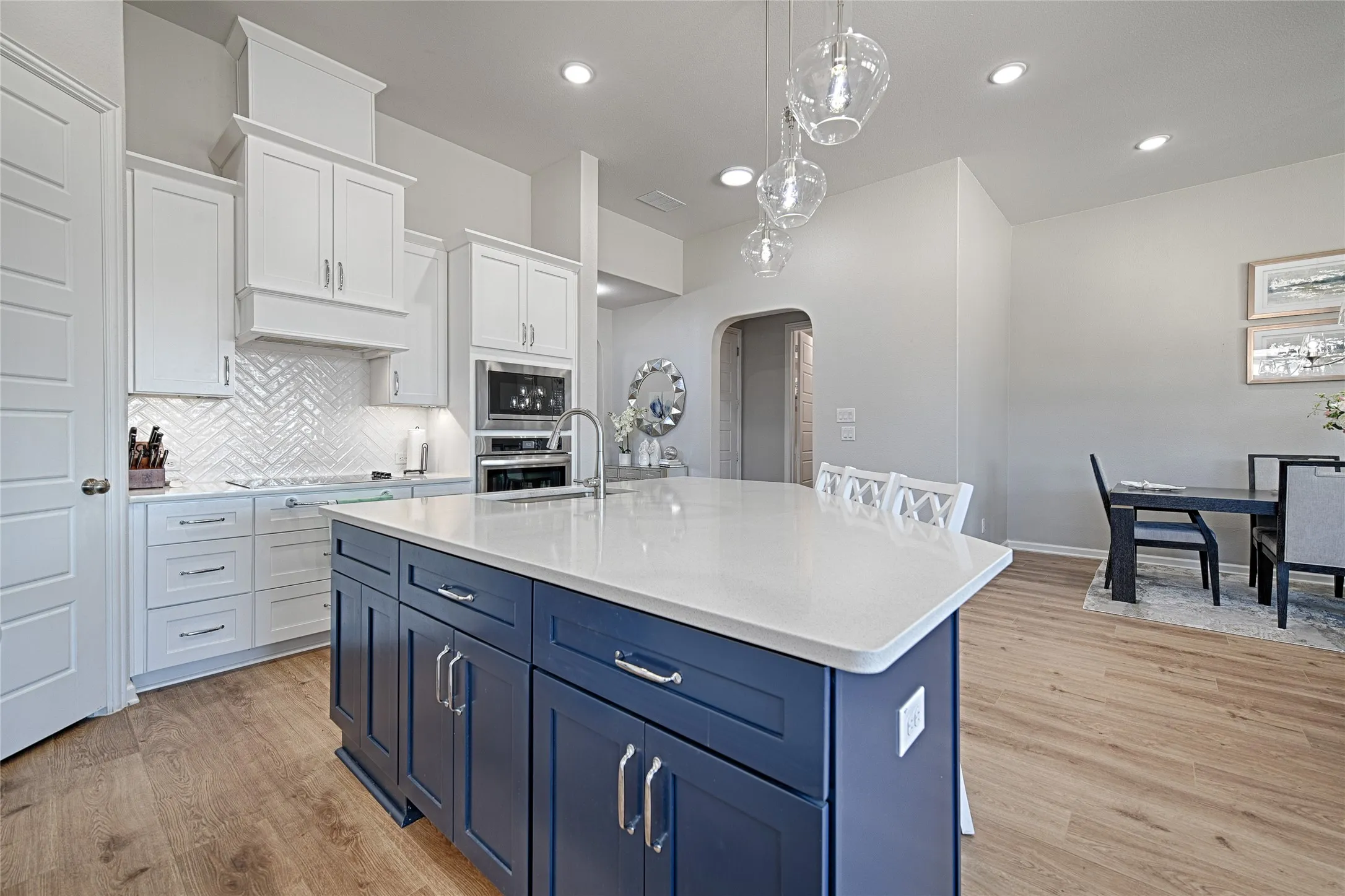 Single Family Residence For Rent in Collin County , 1817 Marvin Garden Trail, Anna, Texas 75409, 4 Bedroom, 3 Bathroom, 3 Garage spaces, 2,768 Sqft, built in 2022, mls#21160830, Real Estate Agent in Anna, Homes For Rent in Collin county, Homes For Rent in Anna, Realtor in Anna Texas, Real Estate Brokerage Independent Realty Texas, Luminita Cordes Realtor