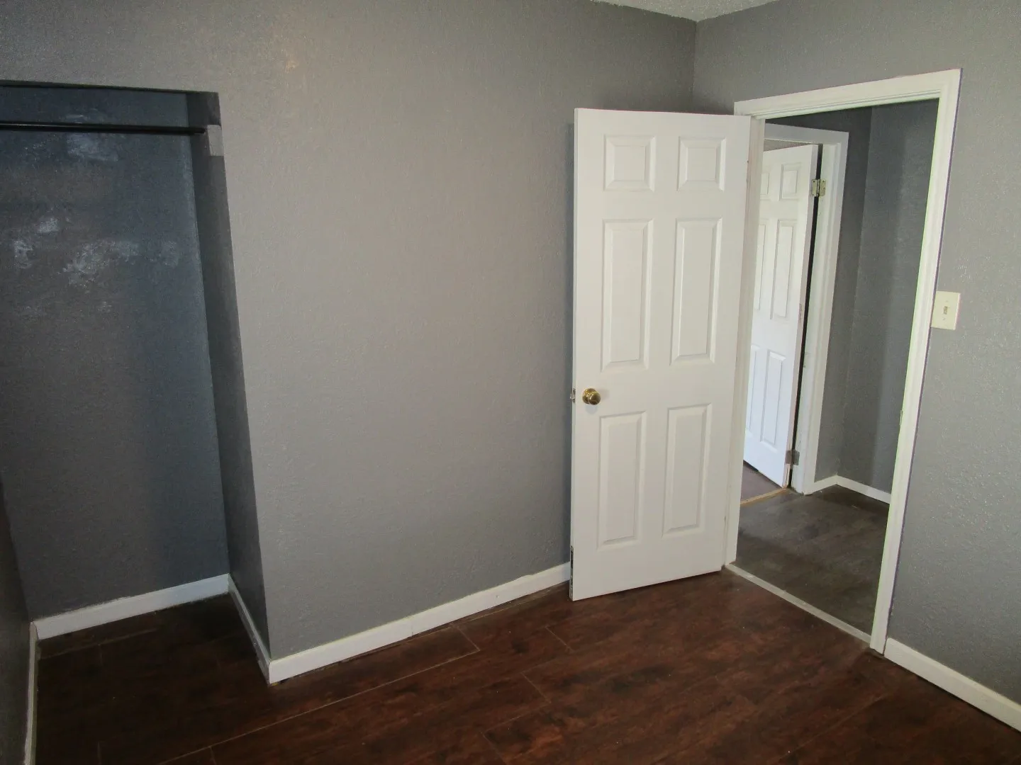 Single Family Residence For Sale in Coleman County , 905 Wallis Avenue, Santa Anna, Texas 76878, 3 Bedrooms, 1 Bathroom, Garage spaces, 917 Sqft, built in 1948, Preowned, Price $55,000, mls#21160876, Real Estate Agent in Santa Anna, Homes For Sale in Coleman county, Homes For Sale in Santa Anna, Realtor in Santa Anna Texas, Real Estate Brokerage Independent Realty Texas, Luminita Cordes Realtor