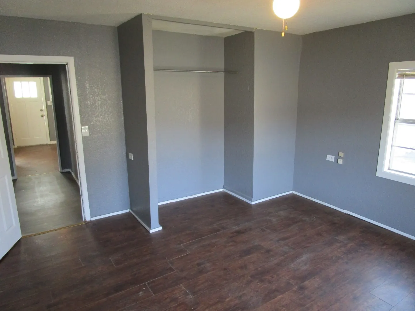 Single Family Residence For Sale in Coleman County , 905 Wallis Avenue, Santa Anna, Texas 76878, 3 Bedrooms, 1 Bathroom, Garage spaces, 917 Sqft, built in 1948, Preowned, Price $55,000, mls#21160876, Real Estate Agent in Santa Anna, Homes For Sale in Coleman county, Homes For Sale in Santa Anna, Realtor in Santa Anna Texas, Real Estate Brokerage Independent Realty Texas, Luminita Cordes Realtor