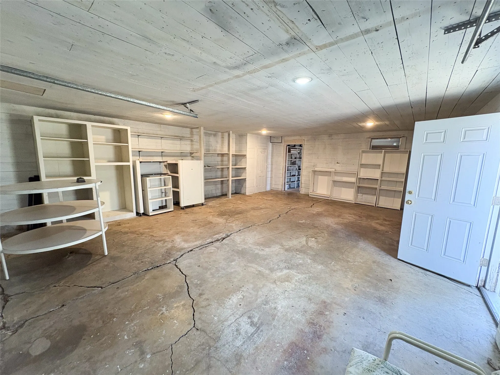 Retail For Rent in Grayson County , 100 E Pecan Street, Gunter, Texas 75058, 0, 0, Garage spaces, 0 Sqft, built in 1955, Preowned, mls#21159000, Real Estate Agent in Gunter, Homes For Rent in Grayson county, Homes For Rent in Gunter, Realtor in Gunter Texas, Real Estate Brokerage Independent Realty Texas, Luminita Cordes Realtor