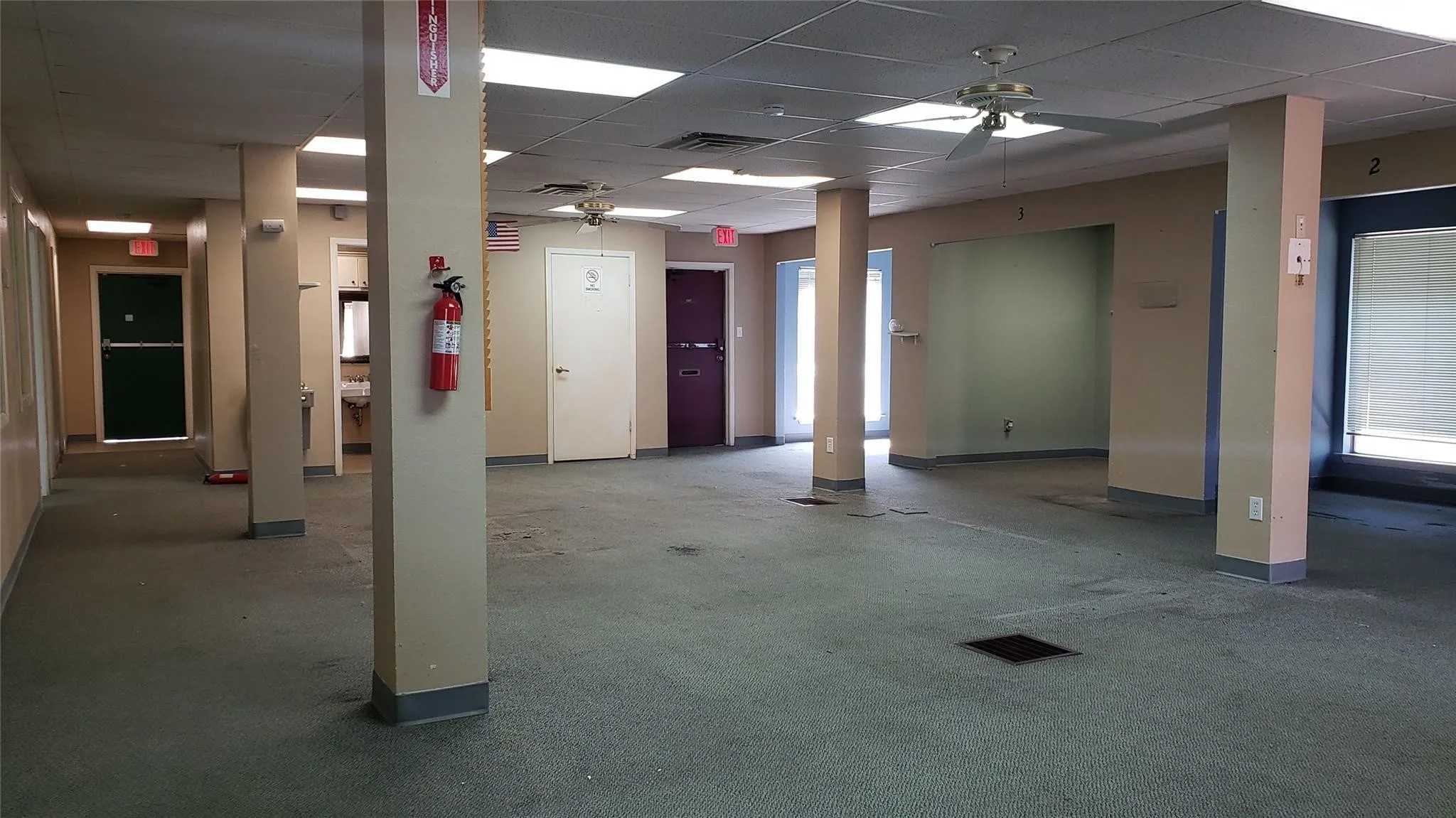 Office For Sale in Palo Pinto County , 711 SW 1st Street, Mineral Wells, Texas 76067, 0, 0, Garage spaces, 0 Sqft, built in 1967, Preowned, Price $199,900, mls#21160932, Real Estate Agent in Mineral Wells, Homes For Sale in Palo Pinto county, Homes For Sale in Mineral Wells, Realtor in Mineral Wells Texas, Real Estate Brokerage Independent Realty Texas, Luminita Cordes Realtor