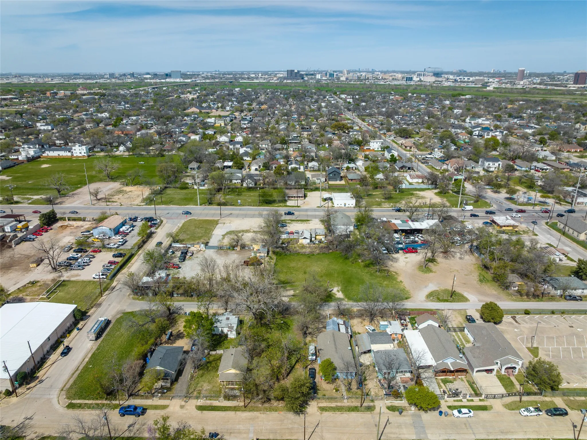 Unimproved Land For Sale in Dallas County , 1835 Akron Street, Dallas, Texas 75212, 0, 0, Garage spaces, 0 Sqft, built in 0, mls#21160937, Real Estate Agent in Dallas, Homes For Sale in Dallas county, Homes For Sale in Dallas, Realtor in Dallas Texas, Real Estate Brokerage Independent Realty Texas, Luminita Cordes Realtor