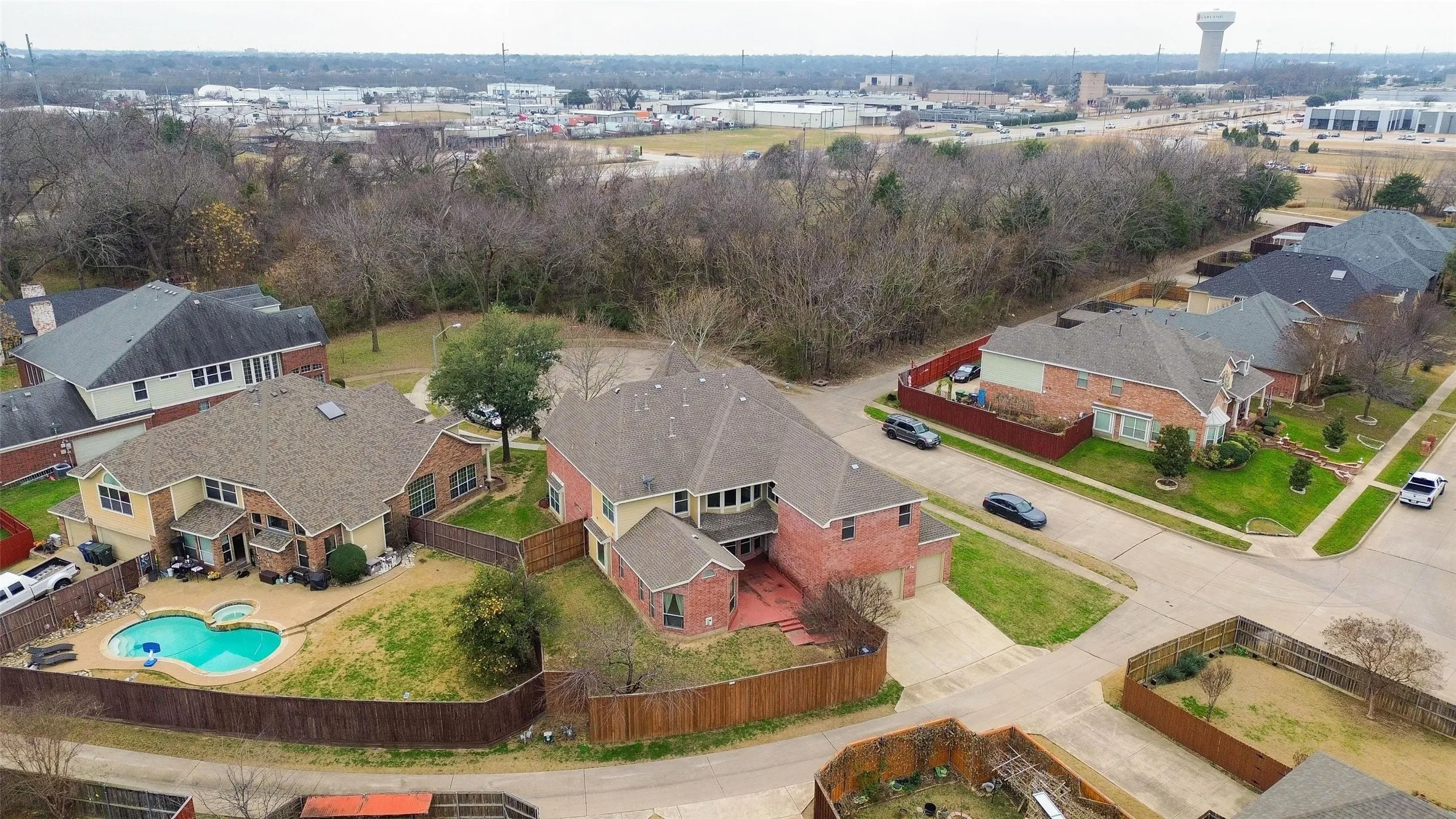 Single Family Residence For Sale in Dallas County , 222 River Birch Trail, Garland, Texas 75040, 4 Bedroom, 4 Bathroom, 3 Garage spaces, 4,483 Sqft, built in 2004, Preowned, mls#21159095, Real Estate Agent in Garland, Homes For Sale in Dallas county, Homes For Sale in Garland, Realtor in Garland Texas, Real Estate Brokerage Independent Realty Texas, Luminita Cordes Realtor