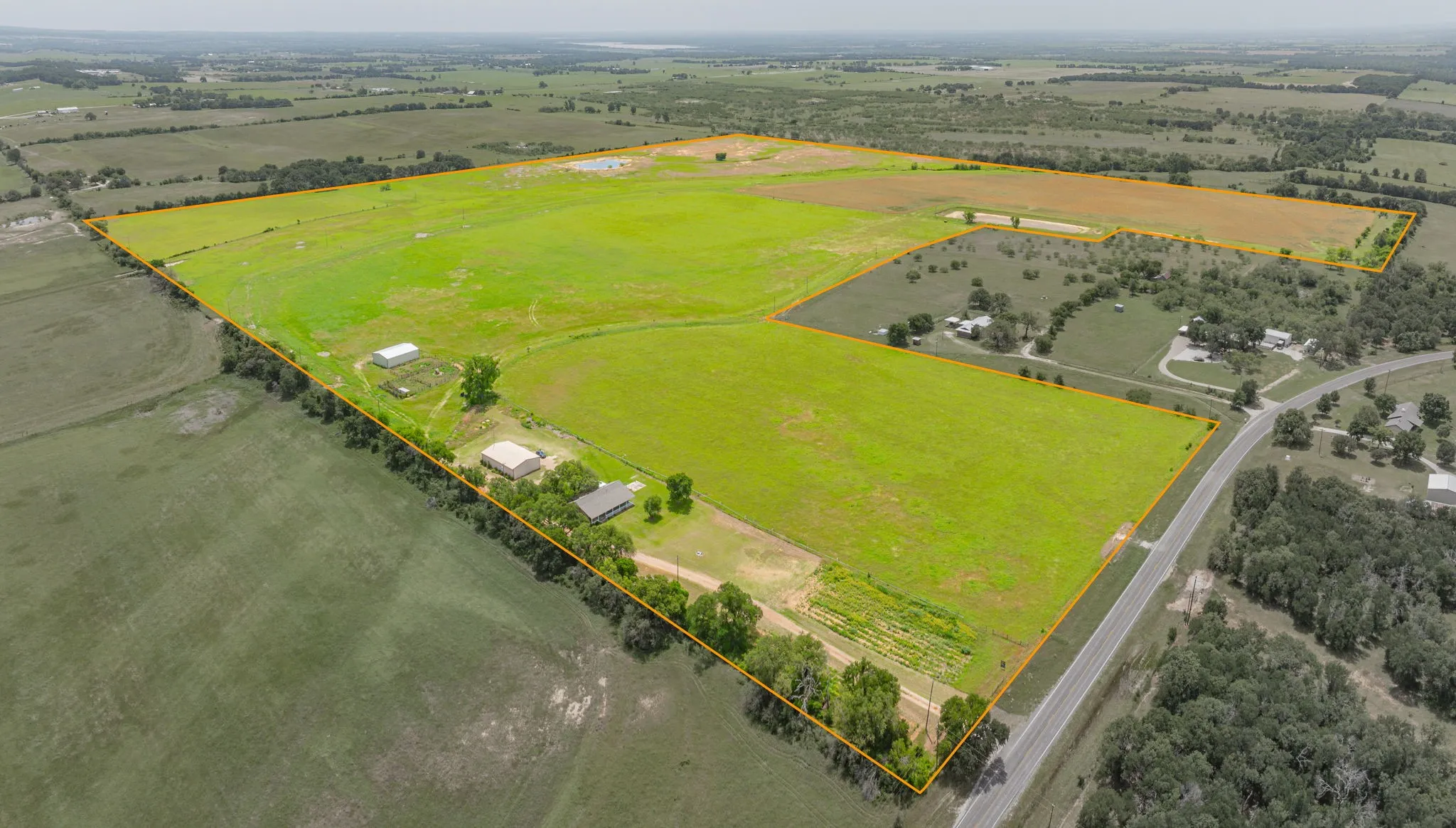 Farm For Sale in Comanche County , 351 Highway 2318, De Leon, Texas 76444, 4 Bedroom, 2 Bathroom, Garage spaces, 1,860 Sqft, built in 1998, mls#21160351, Real Estate Agent in De Leon, Homes For Sale in Comanche county, Homes For Sale in De Leon, Realtor in De Leon Texas, Real Estate Brokerage Independent Realty Texas, Luminita Cordes Realtor