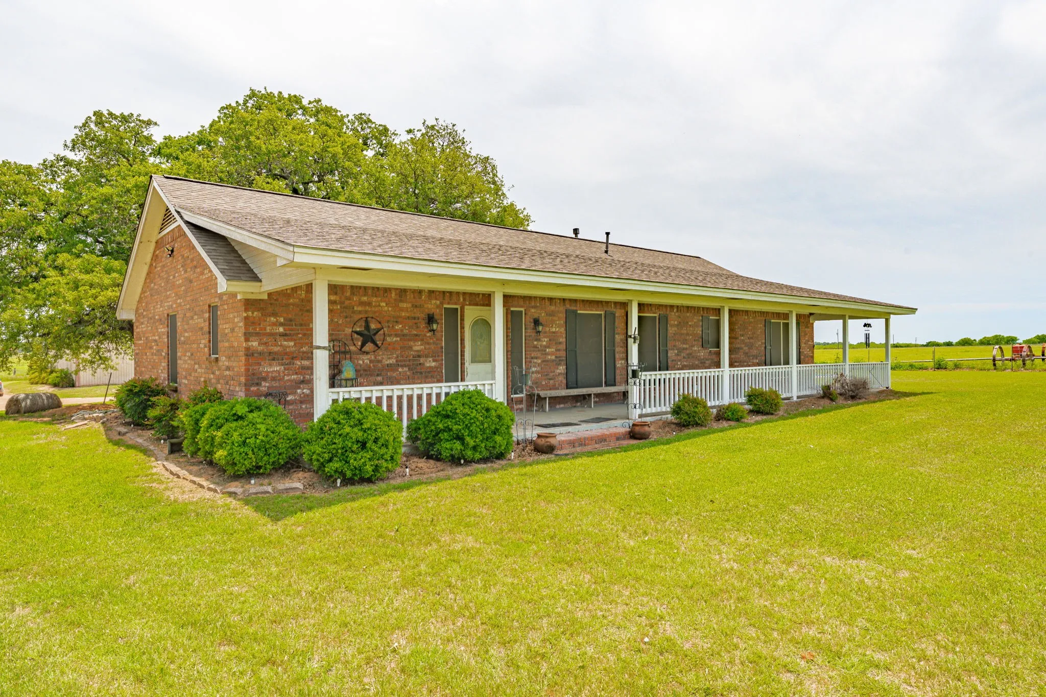 Farm For Sale in Comanche County , 351 Highway 2318, De Leon, Texas 76444, 4 Bedroom, 2 Bathroom, Garage spaces, 1,860 Sqft, built in 1998, mls#21160351, Real Estate Agent in De Leon, Homes For Sale in Comanche county, Homes For Sale in De Leon, Realtor in De Leon Texas, Real Estate Brokerage Independent Realty Texas, Luminita Cordes Realtor