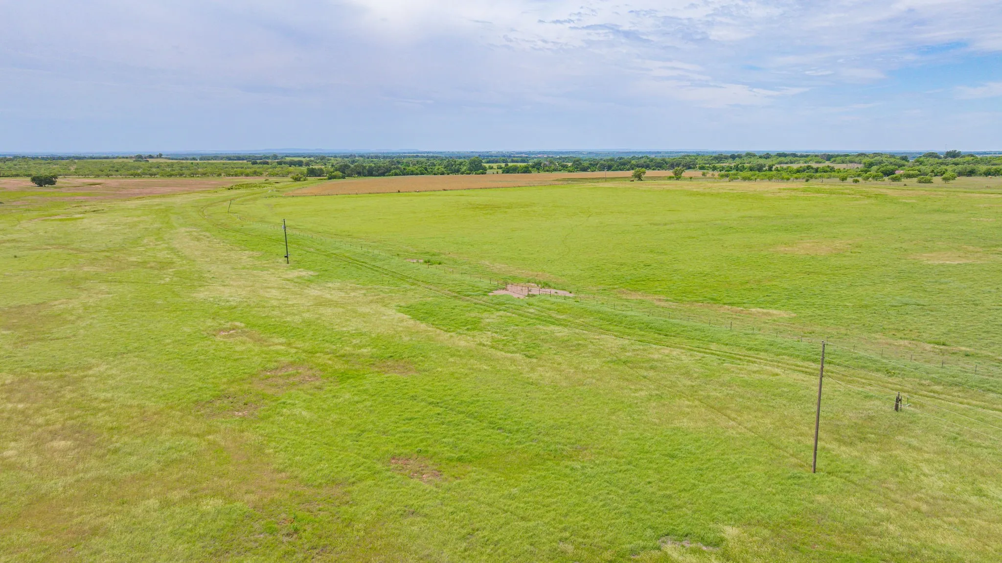 Farm For Sale in Comanche County , 351 Highway 2318, De Leon, Texas 76444, 4 Bedroom, 2 Bathroom, Garage spaces, 1,860 Sqft, built in 1998, mls#21160351, Real Estate Agent in De Leon, Homes For Sale in Comanche county, Homes For Sale in De Leon, Realtor in De Leon Texas, Real Estate Brokerage Independent Realty Texas, Luminita Cordes Realtor