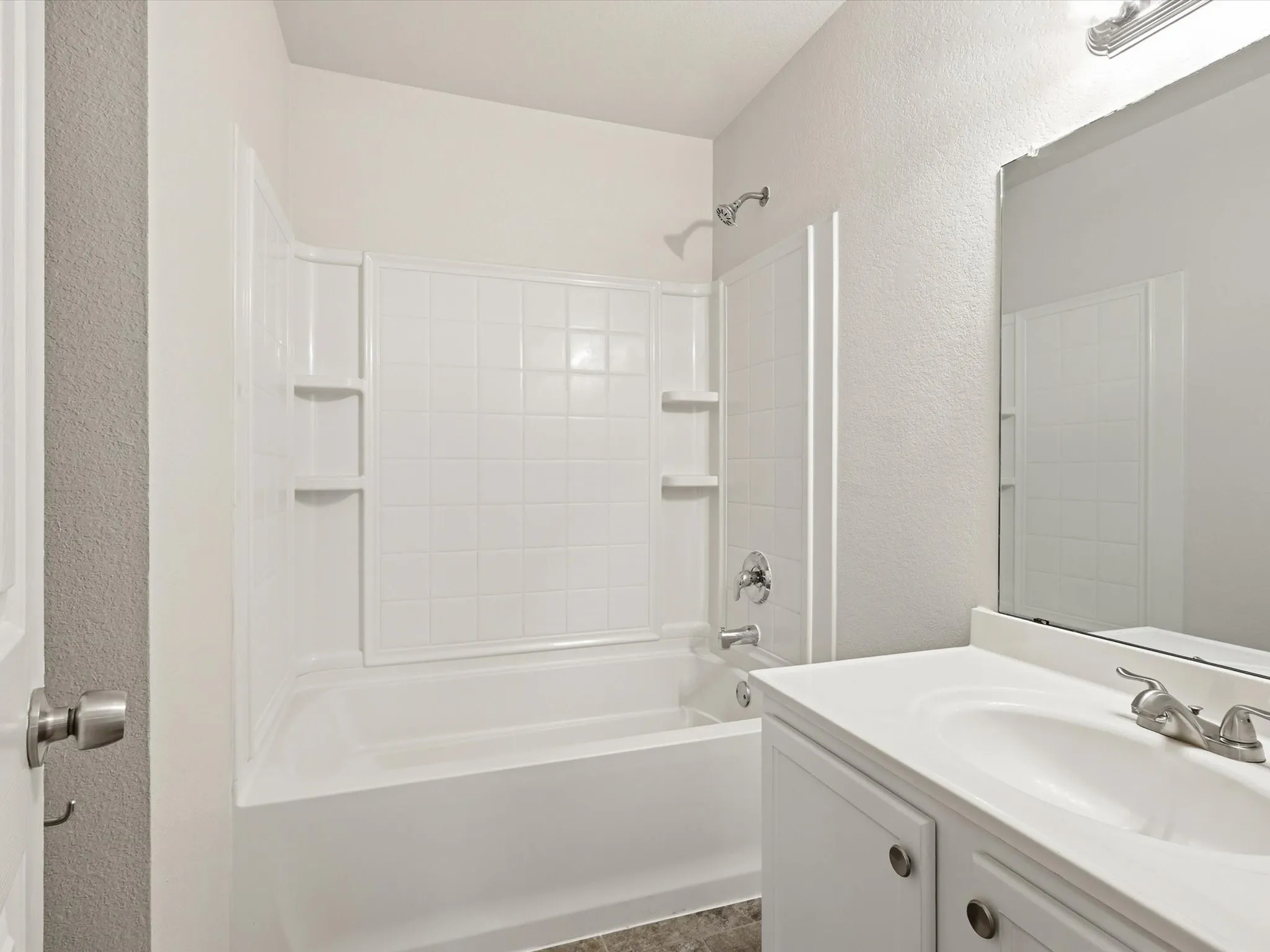 Single Family Residence For Sale in Johnson County , 1441 Erin Drive, Burleson, Texas 76028, 4 Bedroom, 2 Bathroom, 2 Garage spaces, 2,046 Sqft, built in 2006, Preowned, mls#21157881, Real Estate Agent in Burleson, Homes For Sale in Johnson county, Homes For Sale in Burleson, Realtor in Burleson Texas, Real Estate Brokerage Independent Realty Texas, Luminita Cordes Realtor