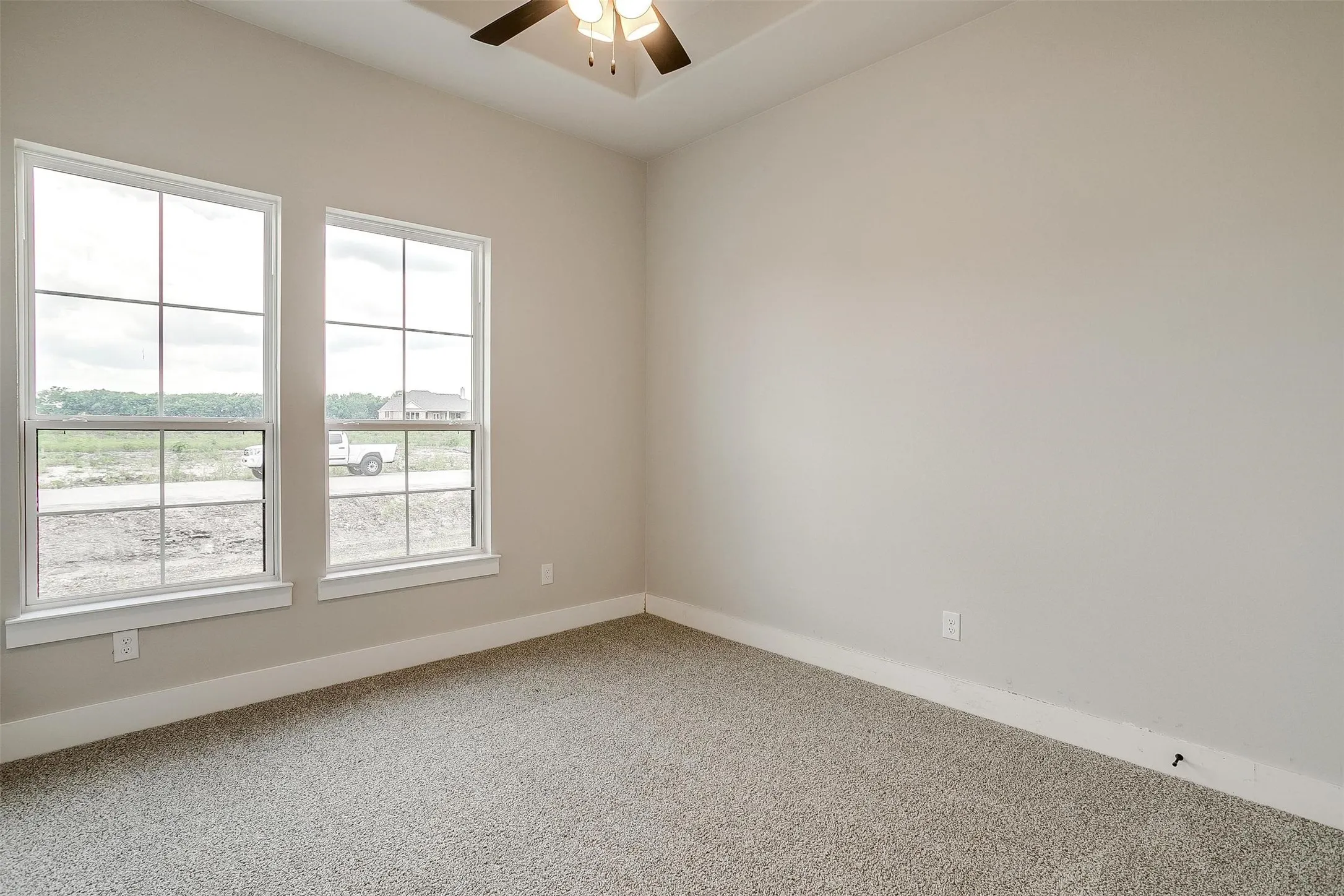 Single Family Residence For Sale in Ellis County , 125 Aiden Drive, Waxahachie, Texas 75165, 4 Bedroom, 3 Bathroom, 3 Garage spaces, 3,028 Sqft, built in 2024, New Construction - Incomplete, mls#21160930, Real Estate Agent in Waxahachie, Homes For Sale in Ellis county, Homes For Sale in Waxahachie, Realtor in Waxahachie Texas, Real Estate Brokerage Independent Realty Texas, Luminita Cordes Realtor