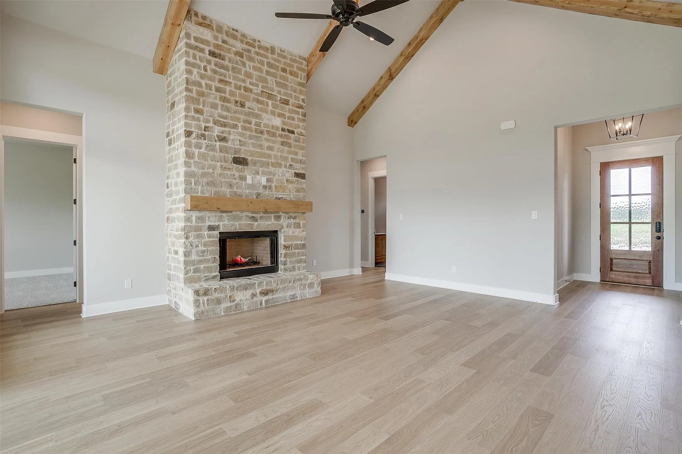 Single Family Residence For Sale in Ellis County , 125 Aiden Drive, Waxahachie, Texas 75165, 4 Bedroom, 3 Bathroom, 3 Garage spaces, 3,028 Sqft, built in 2024, New Construction - Incomplete, mls#21160930, Real Estate Agent in Waxahachie, Homes For Sale in Ellis county, Homes For Sale in Waxahachie, Realtor in Waxahachie Texas, Real Estate Brokerage Independent Realty Texas, Luminita Cordes Realtor
