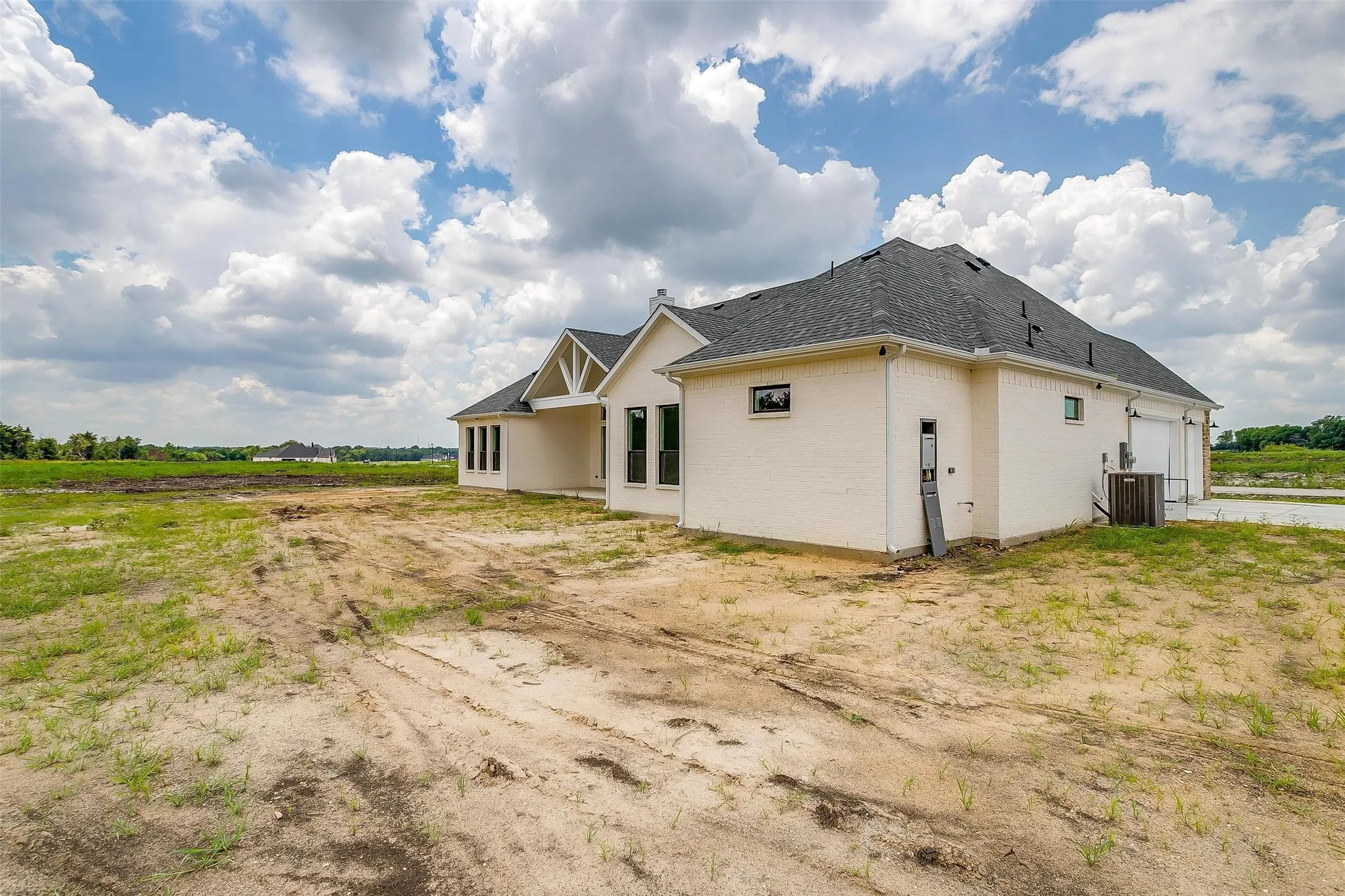 Single Family Residence For Sale in Ellis County , 125 Aiden Drive, Waxahachie, Texas 75165, 4 Bedroom, 3 Bathroom, 3 Garage spaces, 3,028 Sqft, built in 2024, New Construction - Incomplete, mls#21160930, Real Estate Agent in Waxahachie, Homes For Sale in Ellis county, Homes For Sale in Waxahachie, Realtor in Waxahachie Texas, Real Estate Brokerage Independent Realty Texas, Luminita Cordes Realtor