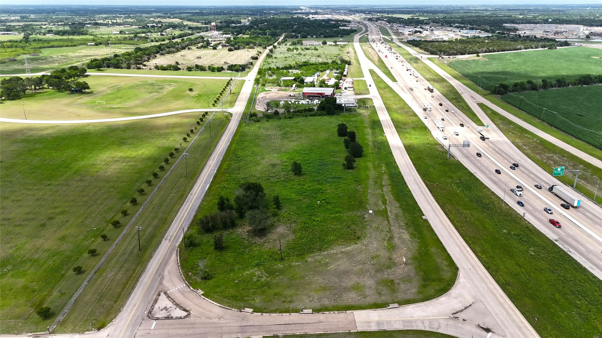 Unimproved Land For Sale in Mc Lennan County , TBD S Ih 35, Lacy Lakeview, Texas 76640, 0, 0, Garage spaces, 0 Sqft, built in 0, Unknown, mls#21160655, Real Estate Agent in Lacy Lakeview, Homes For Sale in Mc Lennan county, Homes For Sale in Lacy Lakeview, Realtor in Lacy Lakeview Texas, Real Estate Brokerage Independent Realty Texas, Luminita Cordes Realtor