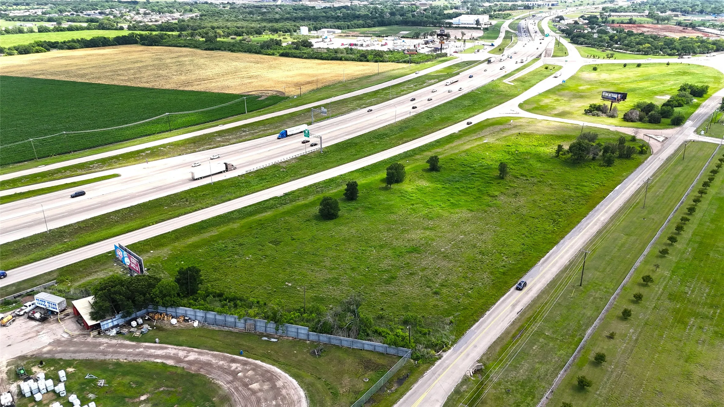Unimproved Land For Sale in Mc Lennan County , TBD S Ih 35, Lacy Lakeview, Texas 76640, 0, 0, Garage spaces, 0 Sqft, built in 0, Unknown, mls#21160655, Real Estate Agent in Lacy Lakeview, Homes For Sale in Mc Lennan county, Homes For Sale in Lacy Lakeview, Realtor in Lacy Lakeview Texas, Real Estate Brokerage Independent Realty Texas, Luminita Cordes Realtor
