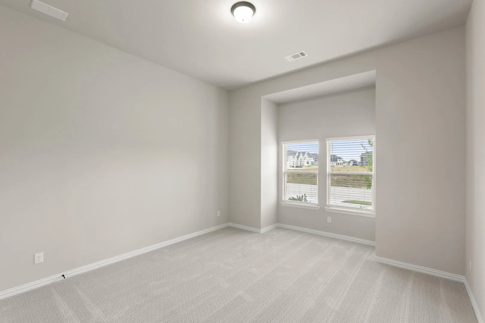 1315 Woodpecker-Bedroom-1