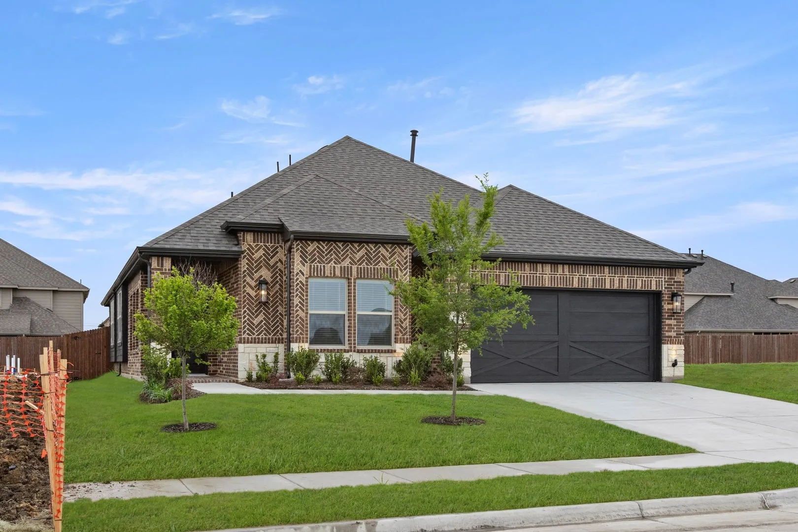 Single Family Residence For Sale in Tarrant County , 1315 Woodpecker Lane, Mansfield, Texas 76063, 3 Bedroom, 3 Bathroom, 2 Garage spaces, 2,025 Sqft, built in 2026, New Construction - Complete, mls#21161165, Real Estate Agent in Mansfield, Homes For Sale in Tarrant county, Homes For Sale in Mansfield, Realtor in Mansfield Texas, Real Estate Brokerage Independent Realty Texas, Luminita Cordes Realtor
