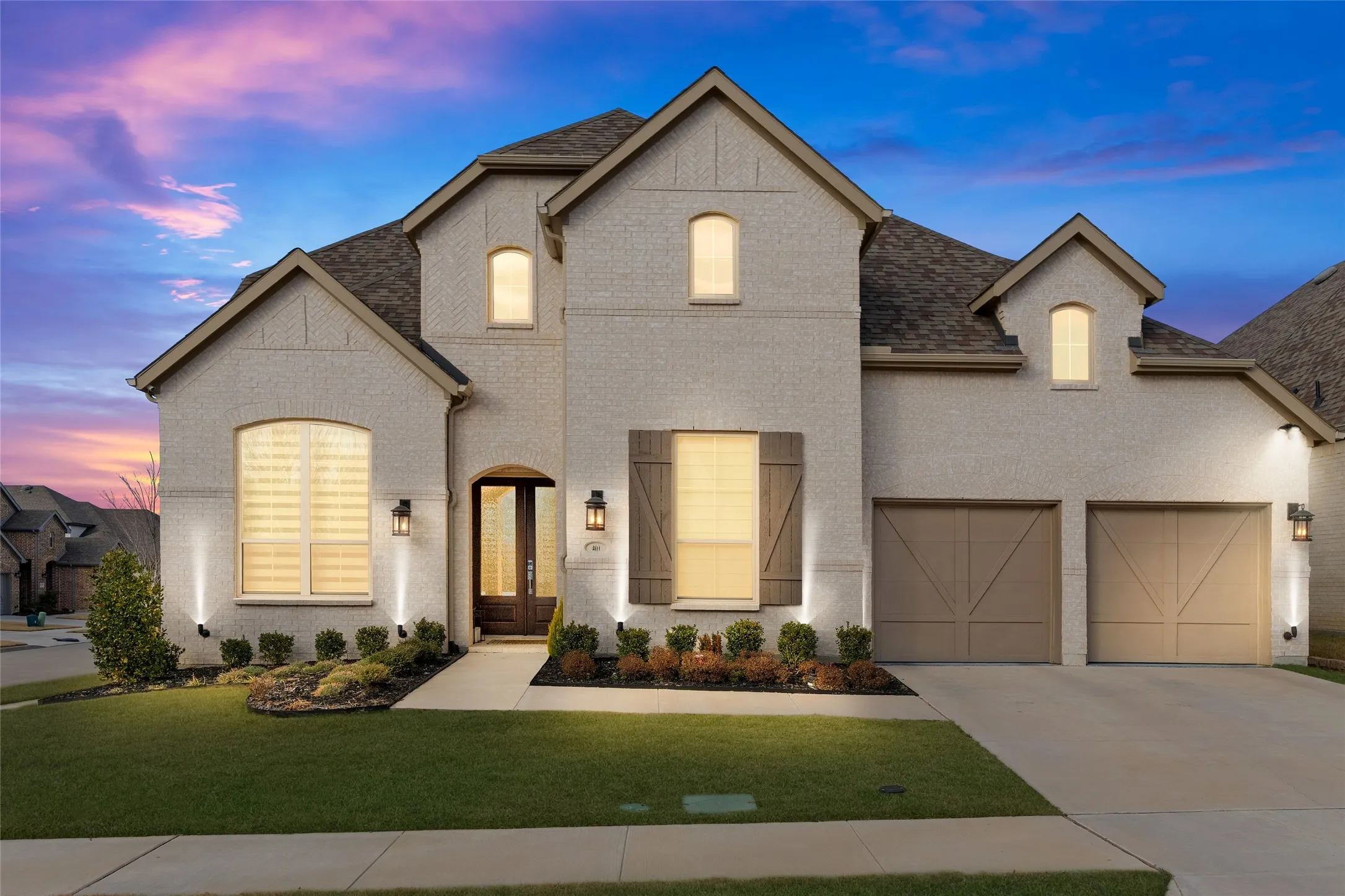Single Family Residence For Sale in Denton County , 401 Sunnyridge Lane, Little Elm, Texas 76227, 4 Bedroom, 4 Bathroom, 3 Garage spaces, 3,447 Sqft, built in 2022, Preowned, mls#21160761, Real Estate Agent in Little Elm, Homes For Sale in Denton county, Homes For Sale in Little Elm, Realtor in Little Elm Texas, Real Estate Brokerage Independent Realty Texas, Luminita Cordes Realtor