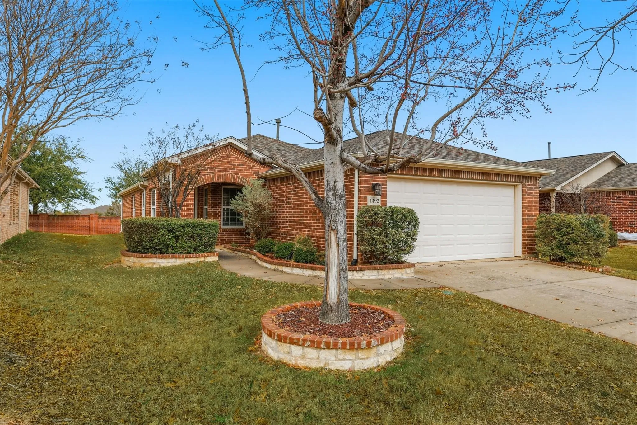 Single Family Residence For Sale in Denton County , 1492 Troon Drive, Frisco, Texas 75036, 2 Bedroom, 2 Bathroom, 2 Garage spaces, 1,533 Sqft, built in 2010, Preowned, mls#21159945, Real Estate Agent in Frisco, Homes For Sale in Denton county, Homes For Sale in Frisco, Realtor in Frisco Texas, Real Estate Brokerage Independent Realty Texas, Luminita Cordes Realtor